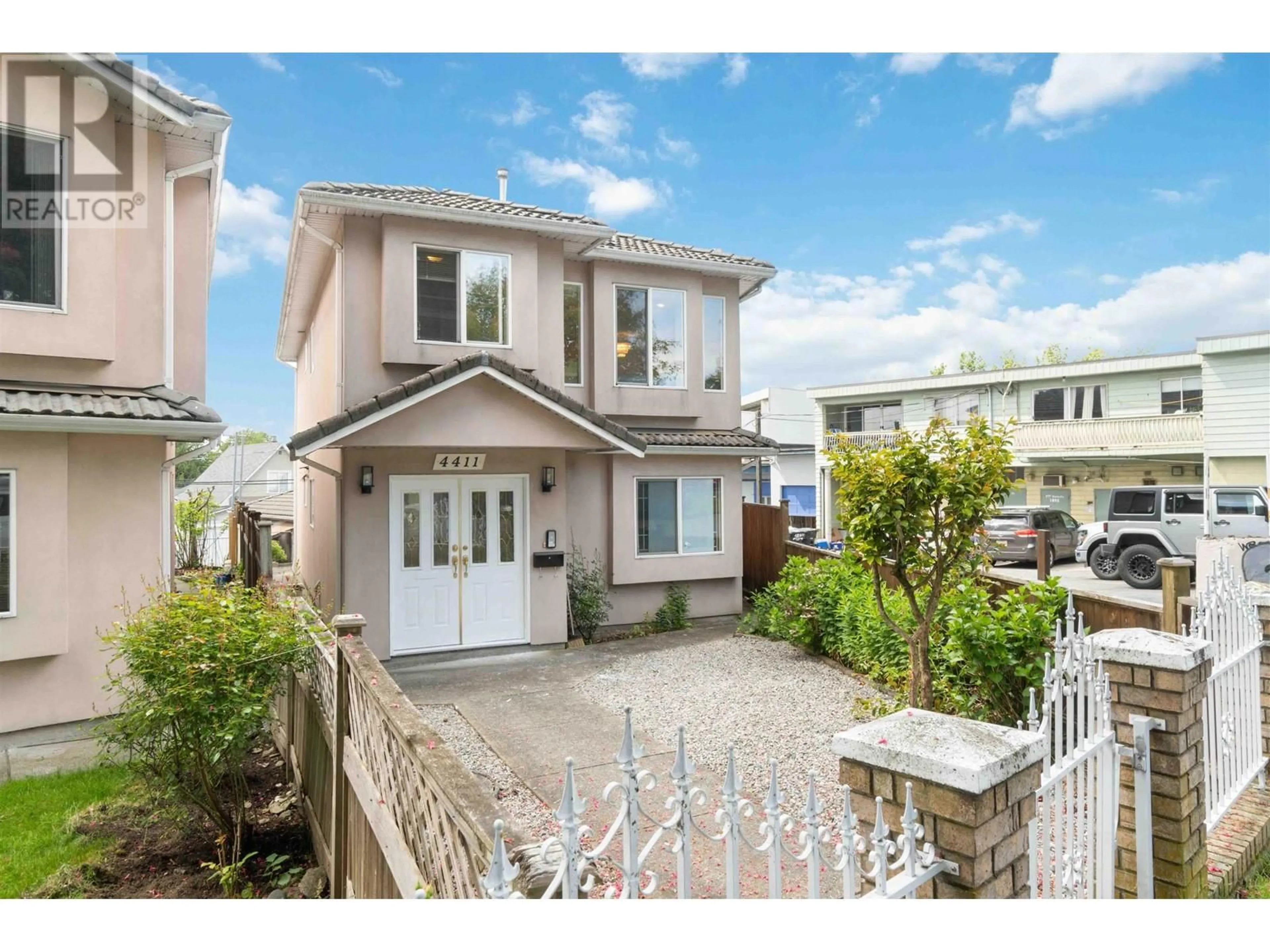 Home with vinyl exterior material, street for 4411 BEATRICE STREET, Vancouver British Columbia V5N4J1