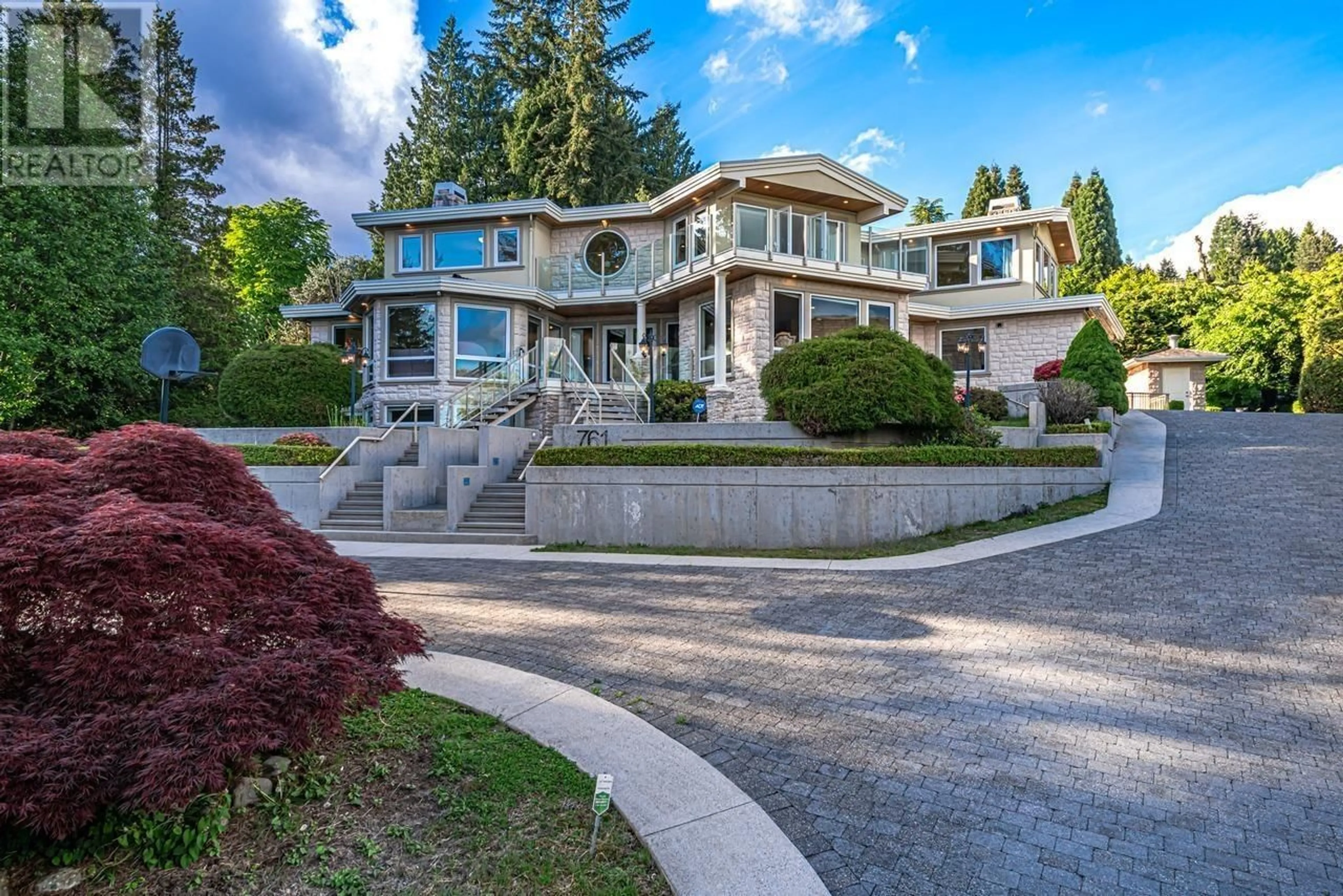 Unknown for 761 EYREMOUNT DRIVE, West Vancouver British Columbia V7S2A3