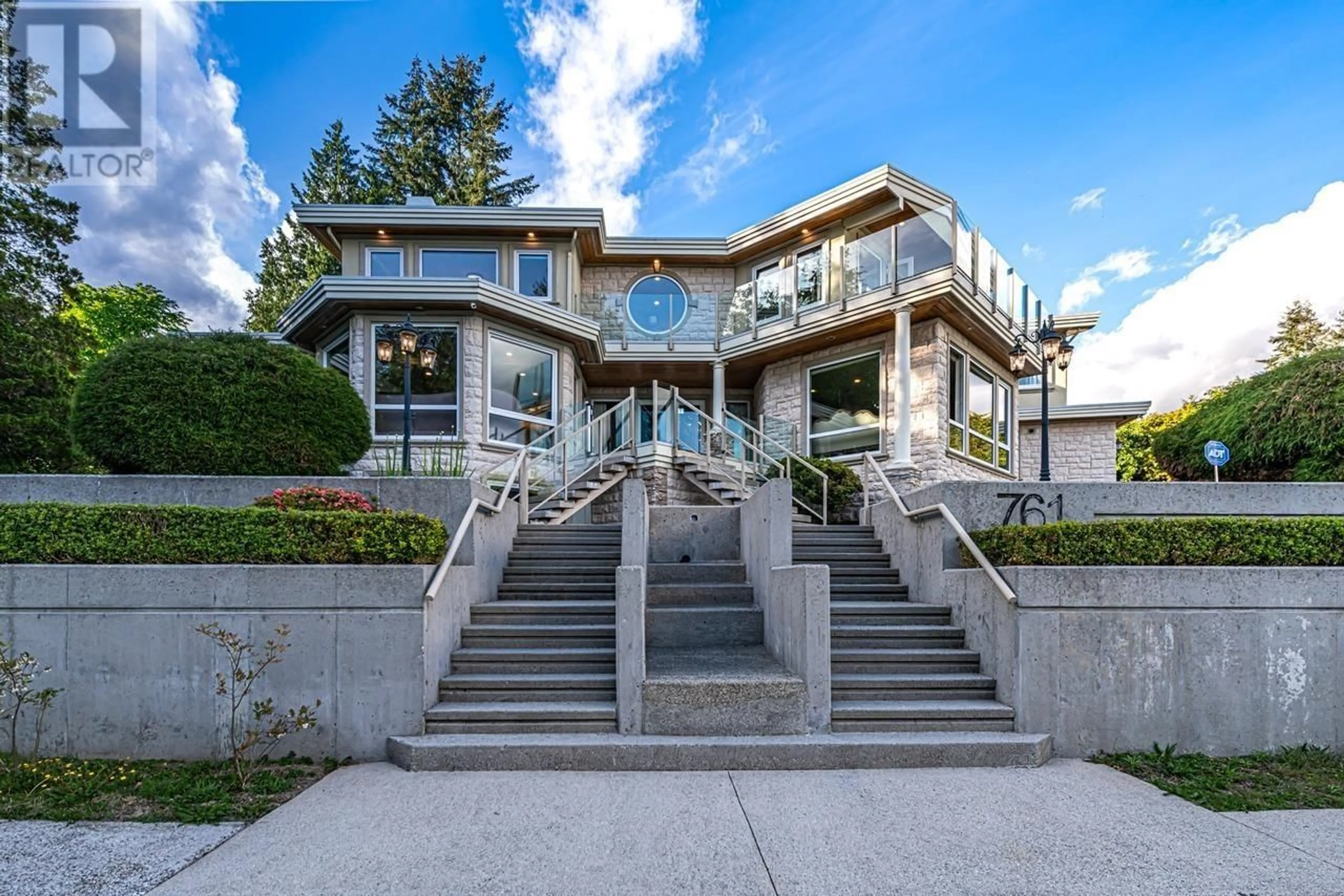 Unknown for 761 EYREMOUNT DRIVE, West Vancouver British Columbia V7S2A3