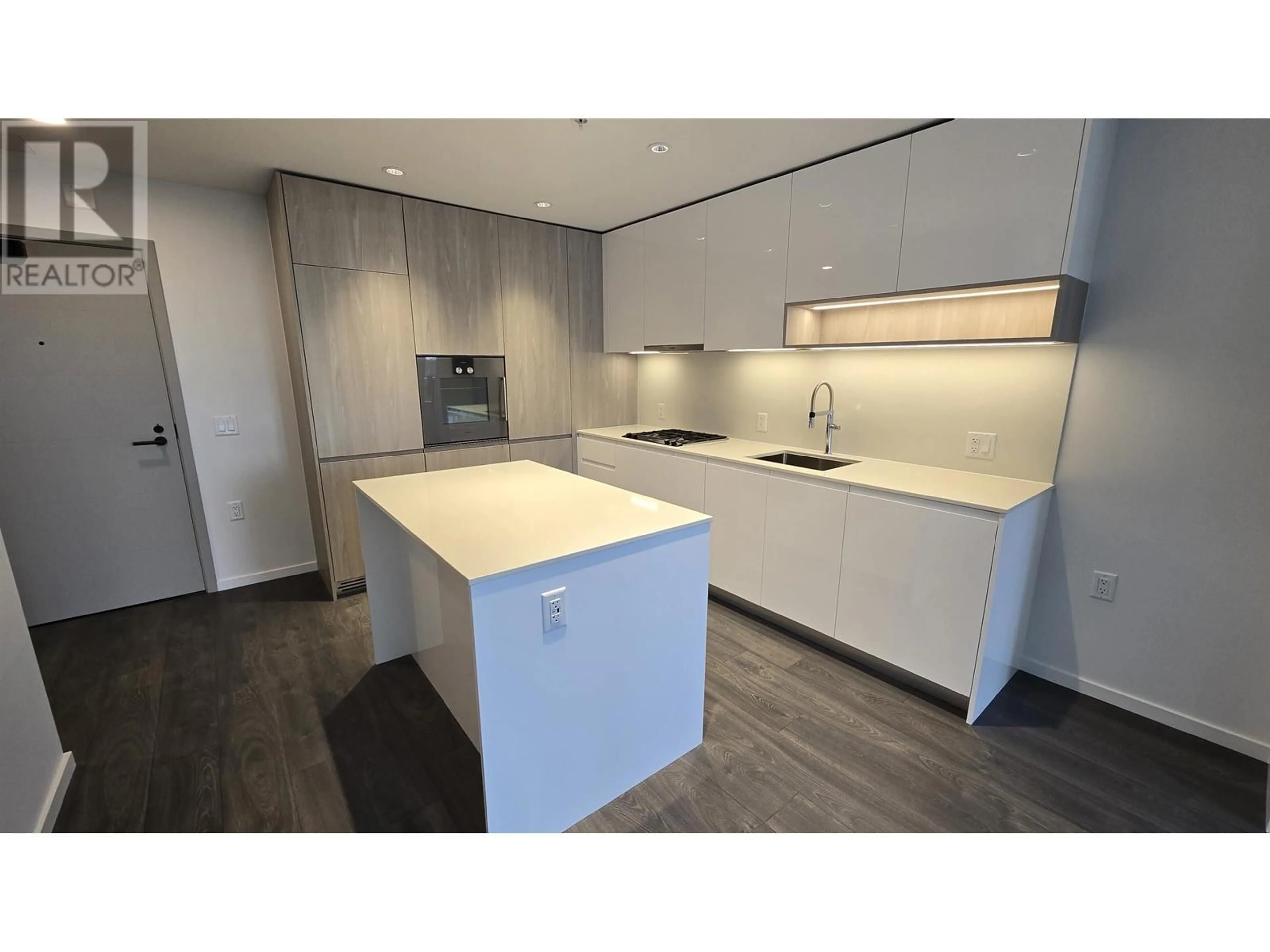 Open concept kitchen, unknown for 420 - 6808 MINORU BOULEVARD, Richmond British Columbia V6Y0M7