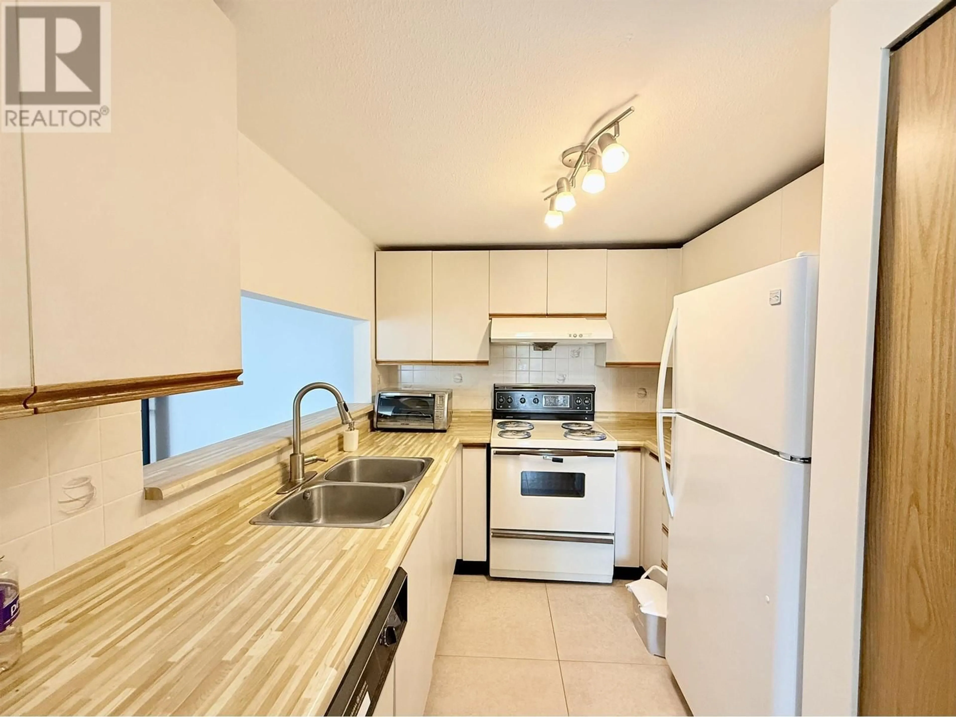 Standard kitchen, unknown for 220 - 7751 MINORU BOULEVARD, Richmond British Columbia V6Y1K3