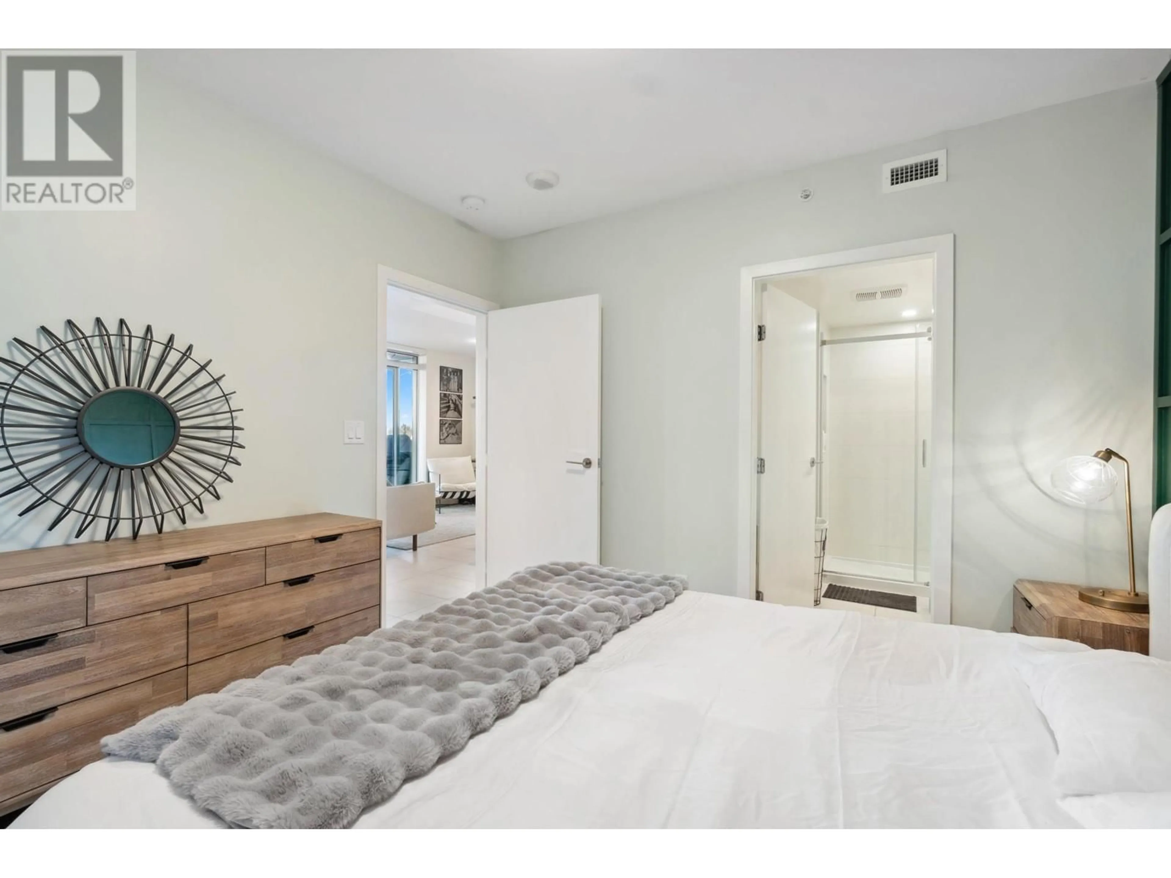 Unknown for 302 - 285 E 10TH AVENUE, Vancouver British Columbia V5T0H6