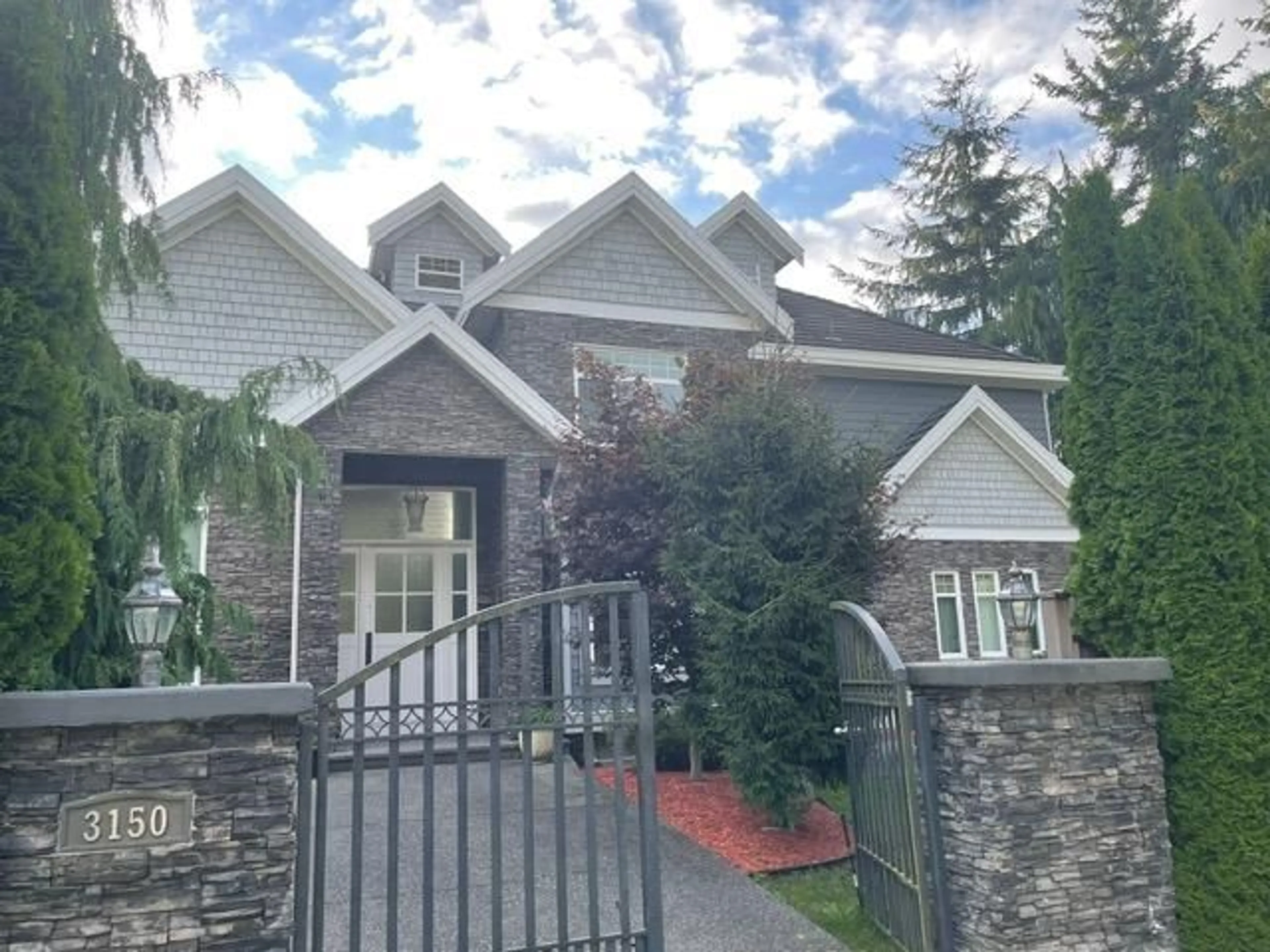 Unknown for 3150 140, Surrey British Columbia V4P2J1