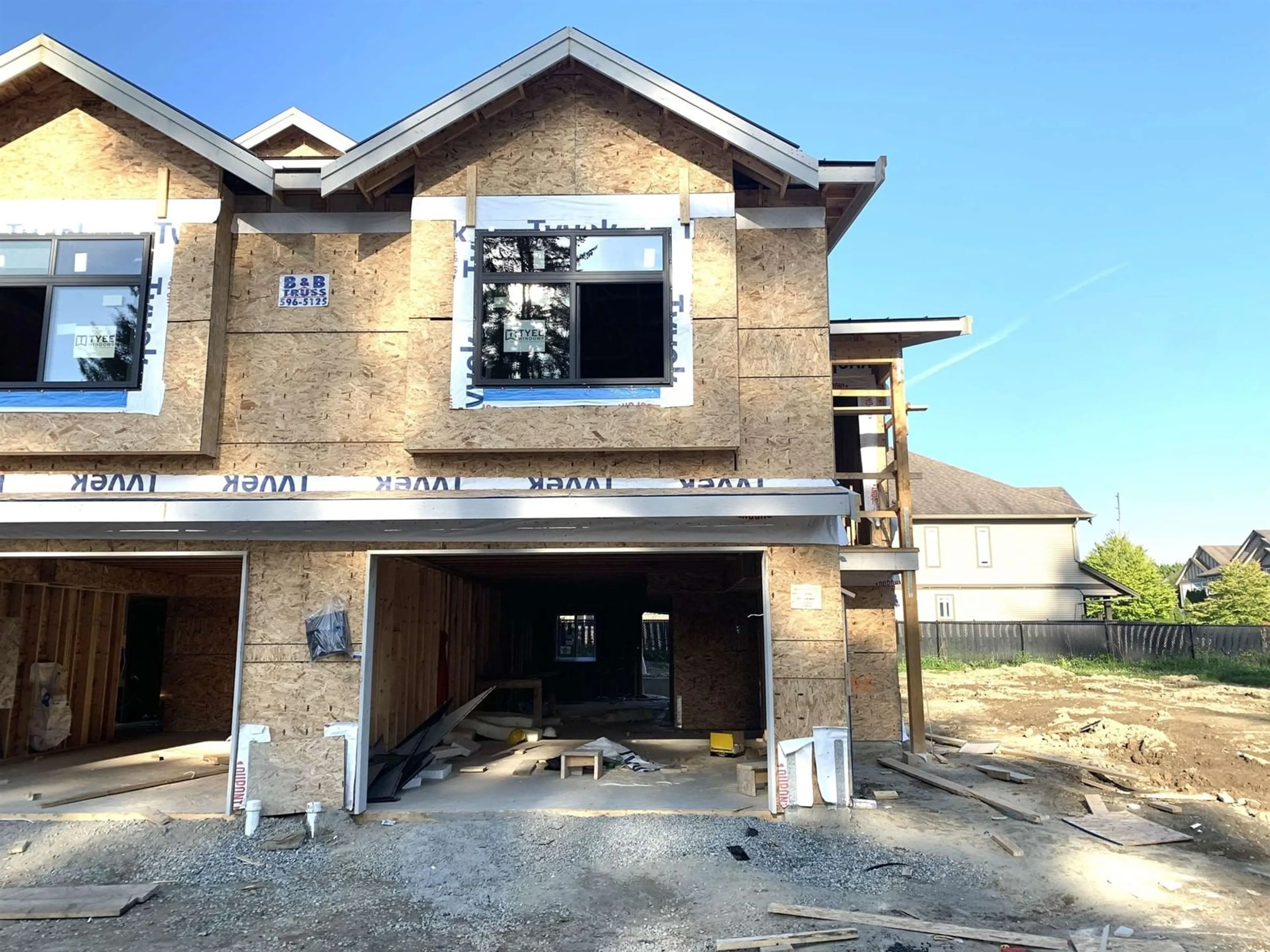 Home with brick exterior material, building for 8546 DUNBAR, Mission British Columbia V4S0A7