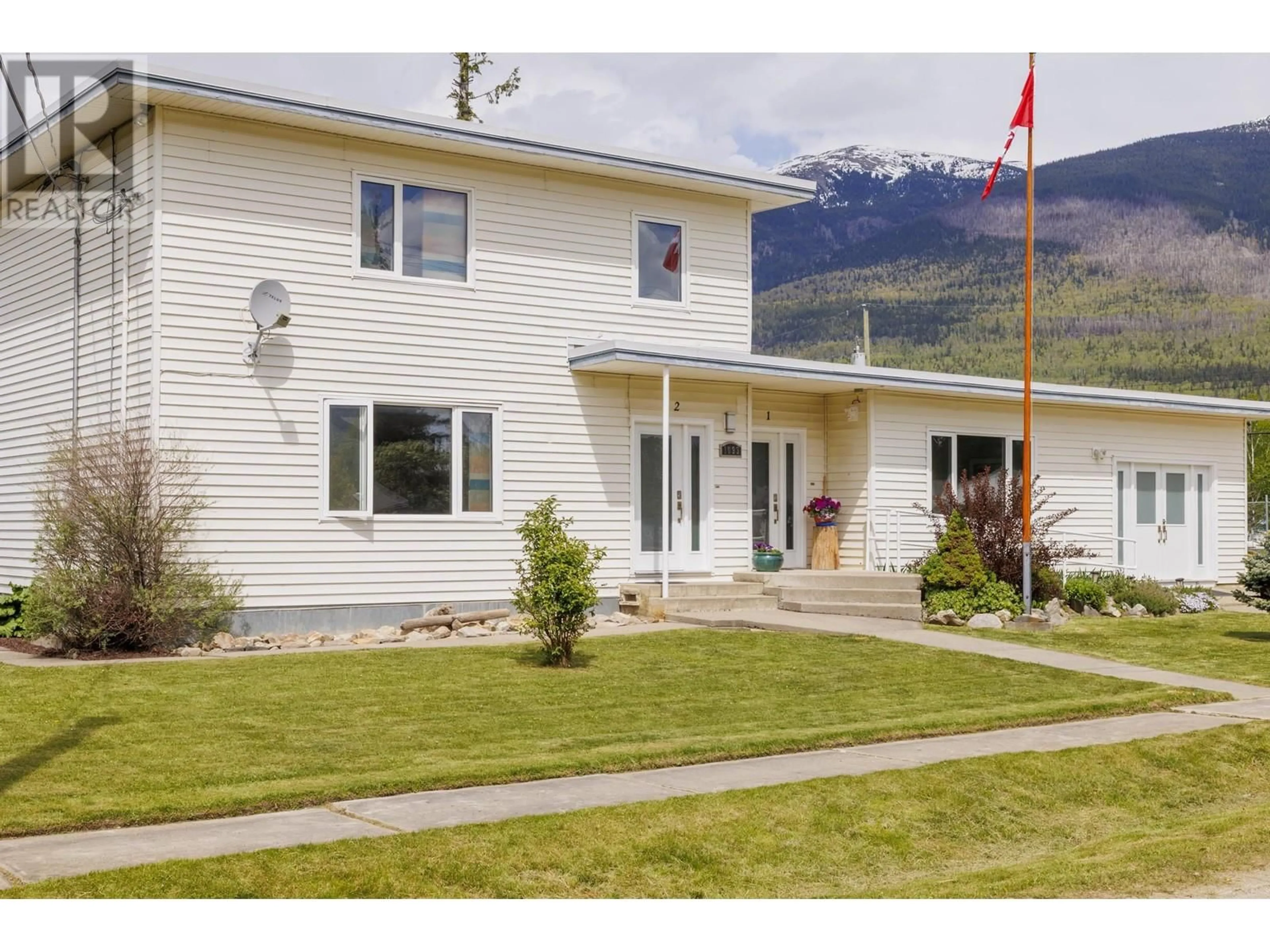 Unknown for 1093 3RD AVENUE, McBride British Columbia V0J2E0