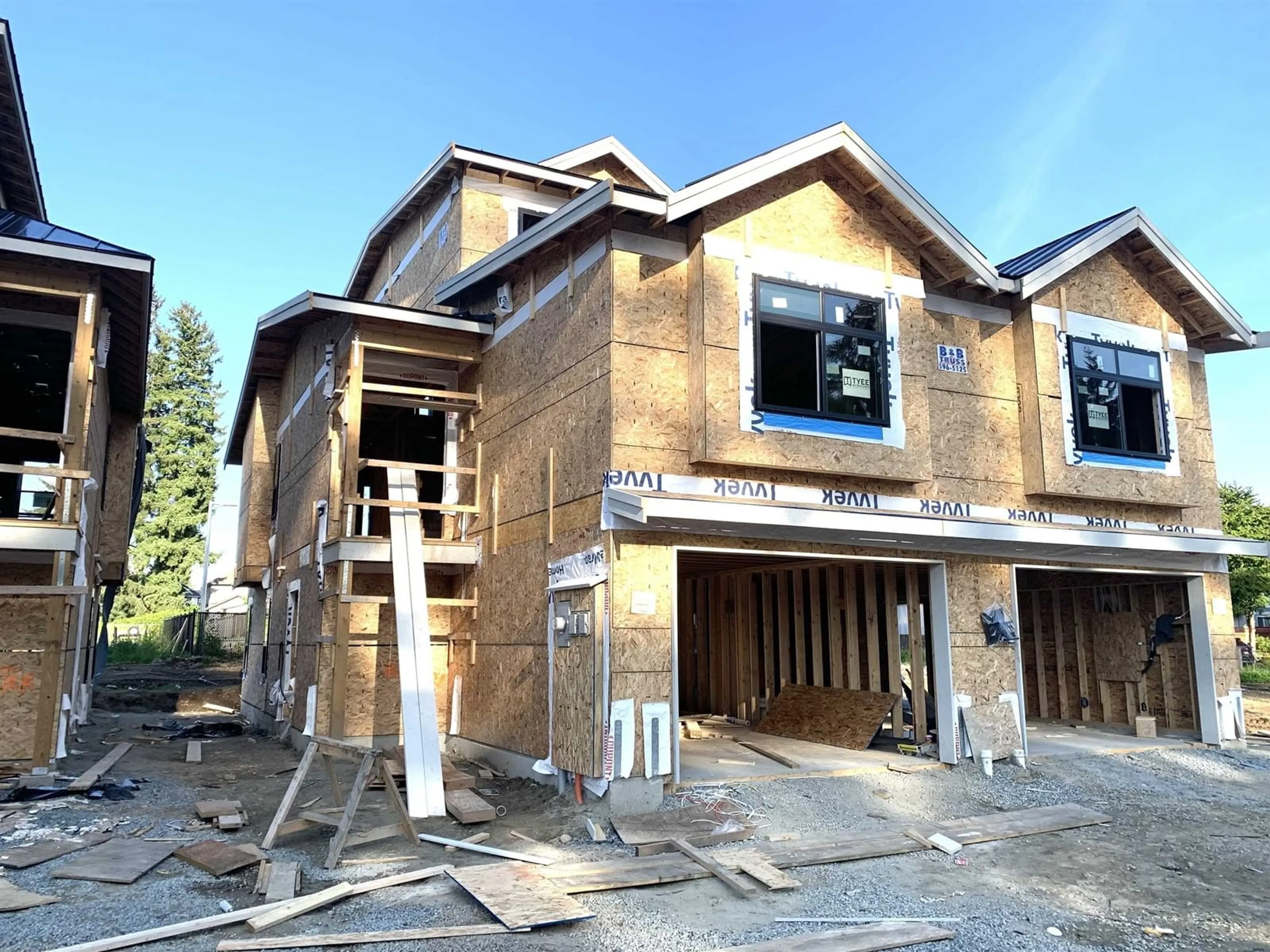 Home with brick exterior material, building for 8548 DUNBAR, Mission British Columbia V4S0A7