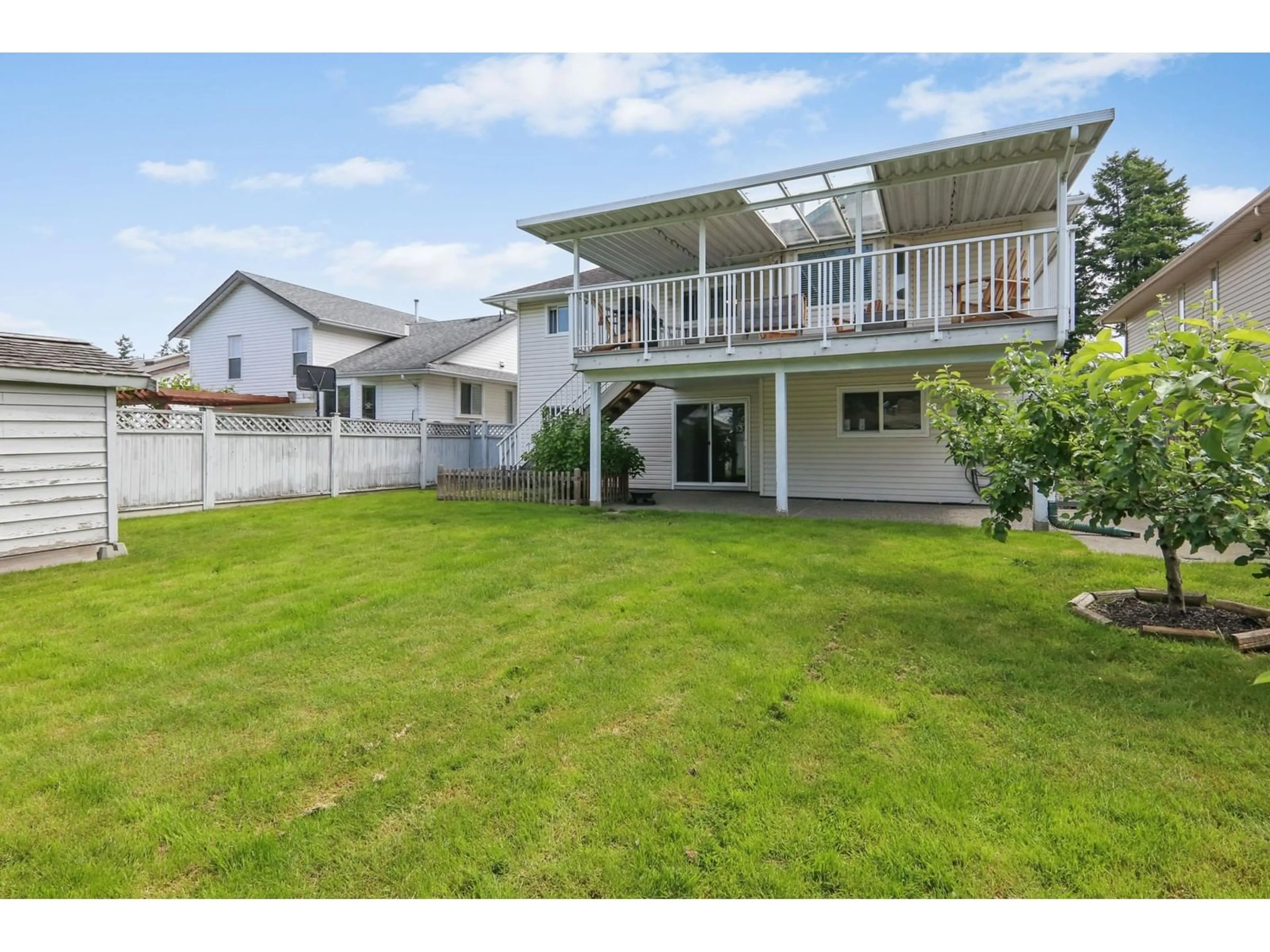 A pic from outside/outdoor area/front of a property/back of a property/a pic from drone, water/lake/river/ocean view for 5677 CANTERBURY DRIVE, Chilliwack British Columbia V2R3E2