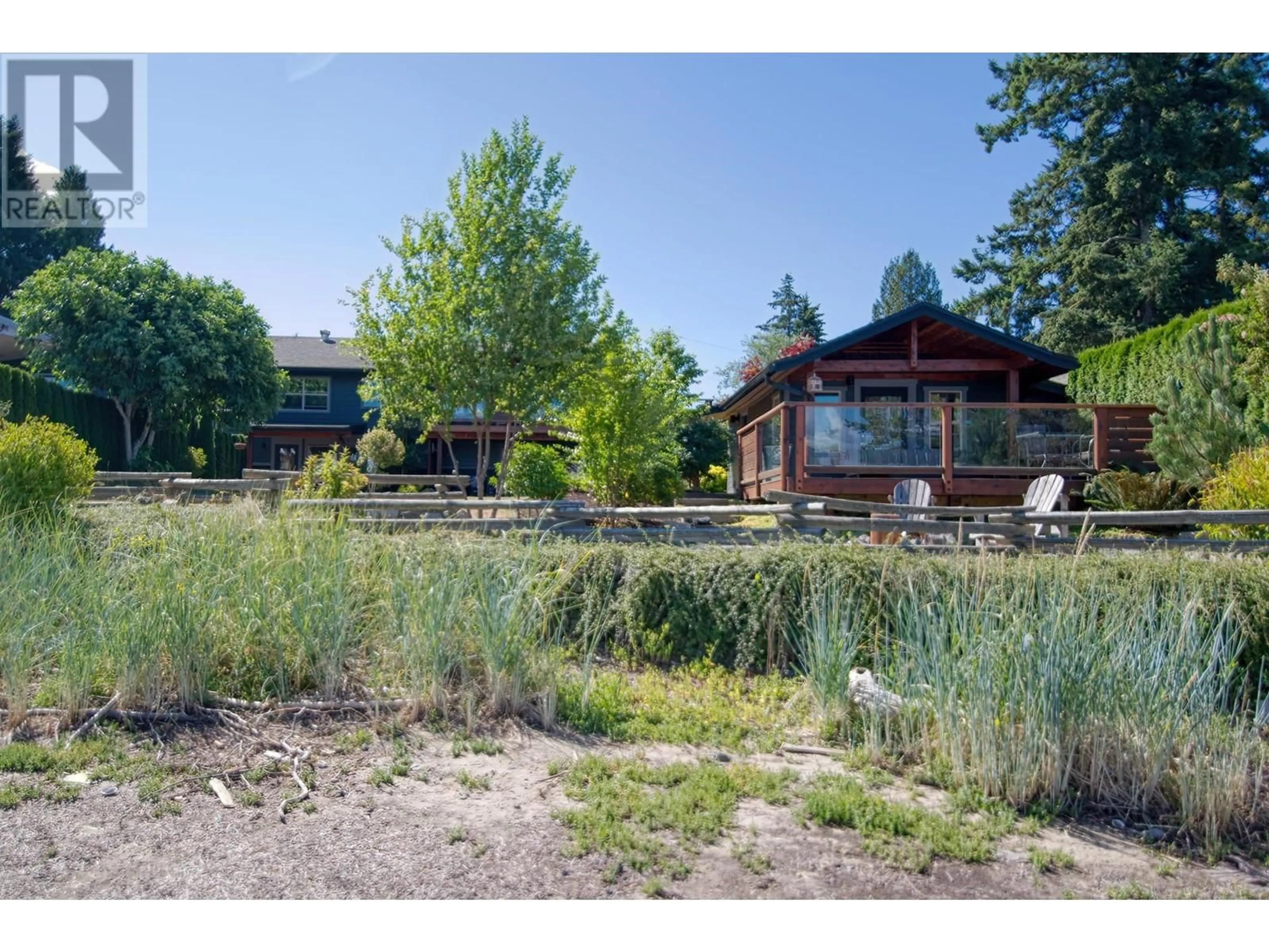 A pic from outside/outdoor area/front of a property/back of a property/a pic from drone, water/lake/river/ocean view for 5672 OSPREY STREET, Sechelt British Columbia V0N3A0