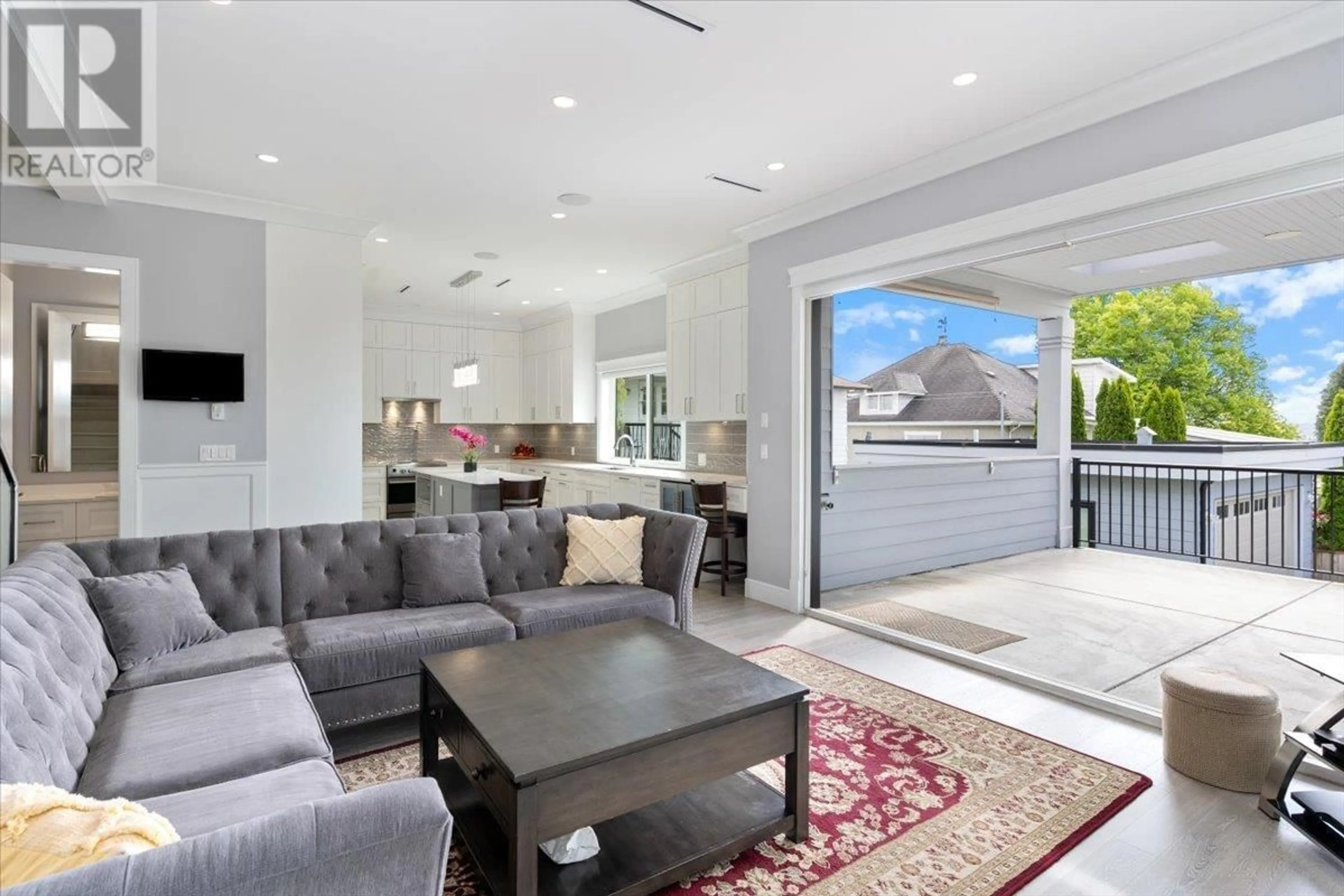 Living room with furniture, unknown for 1604 HAMILTON STREET, New Westminster British Columbia V3M2N8