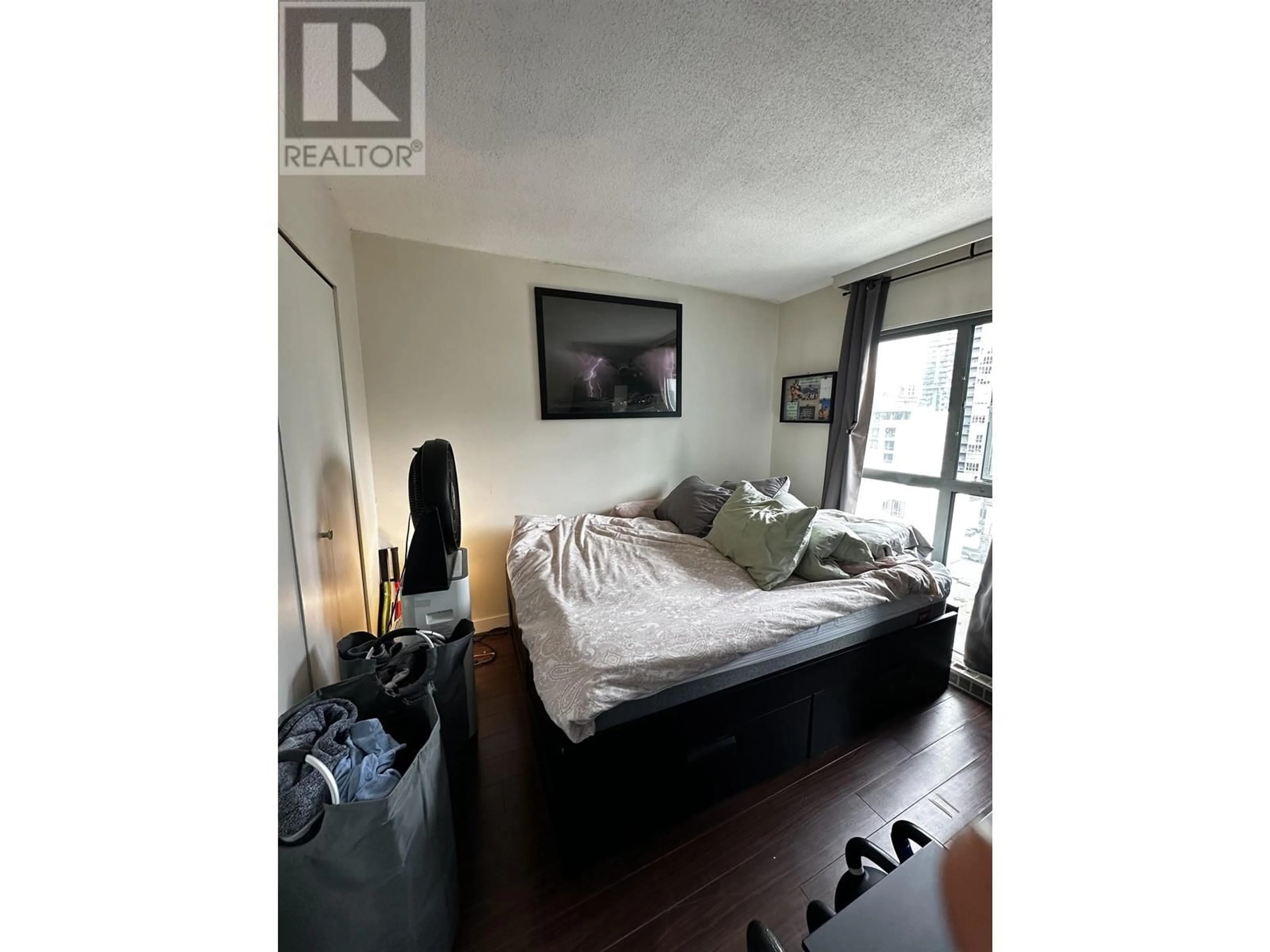 A pic of a room for 806 - 1188 HOWE STREET, Vancouver British Columbia V6Z2S8