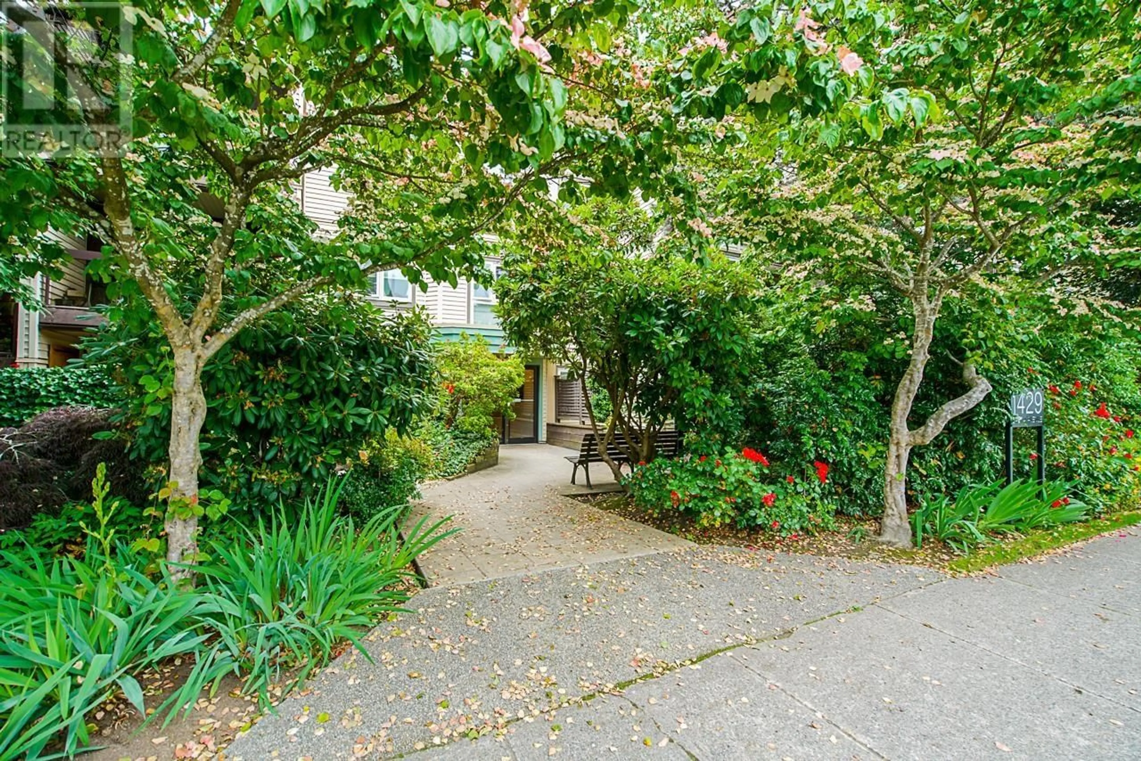 Patio, street for 101 - 1429 4TH AVENUE, Vancouver British Columbia V6X1C3