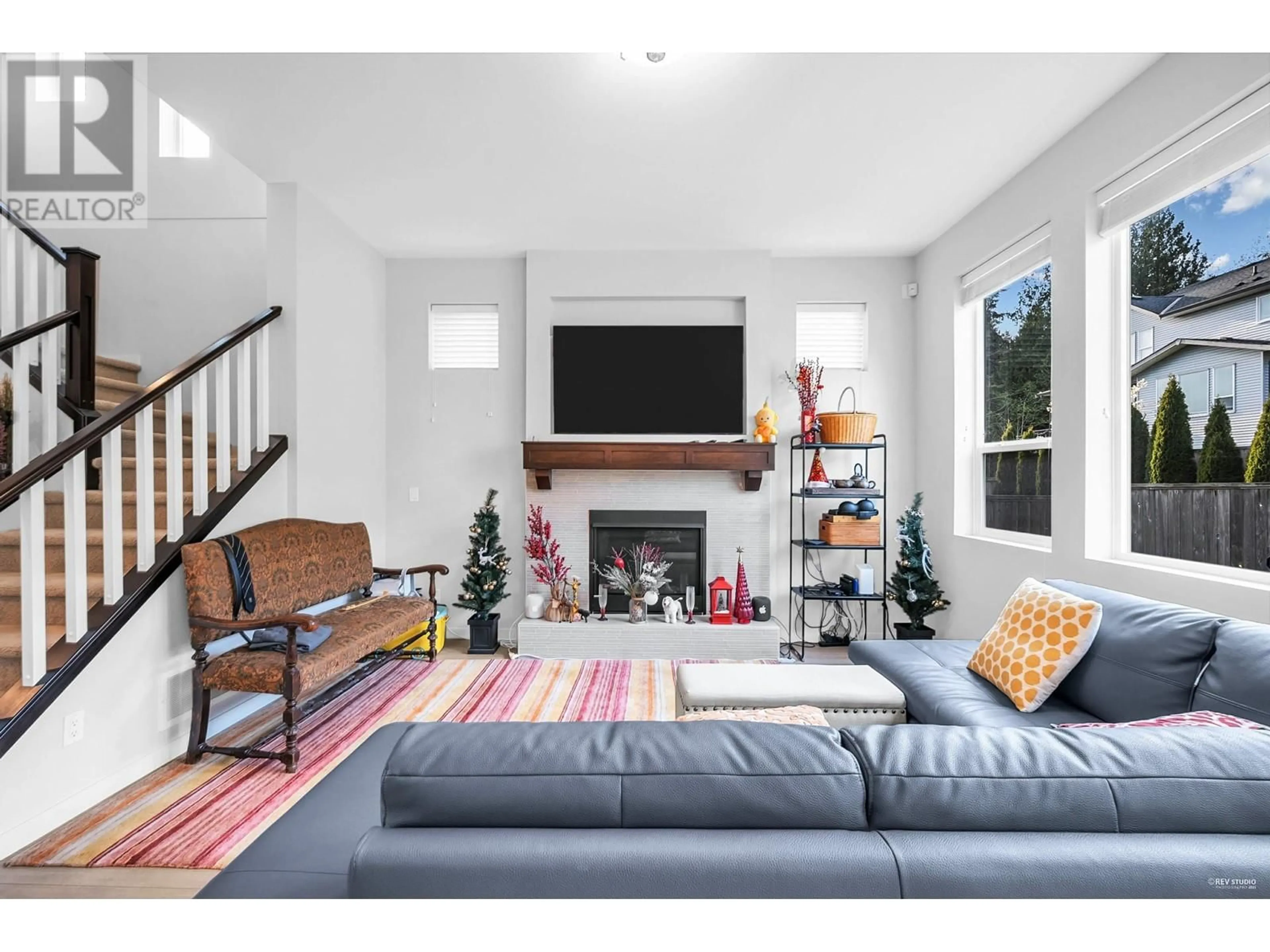 Living room with furniture, unknown for 24355 112B AVENUE, Maple Ridge British Columbia V2W1H5