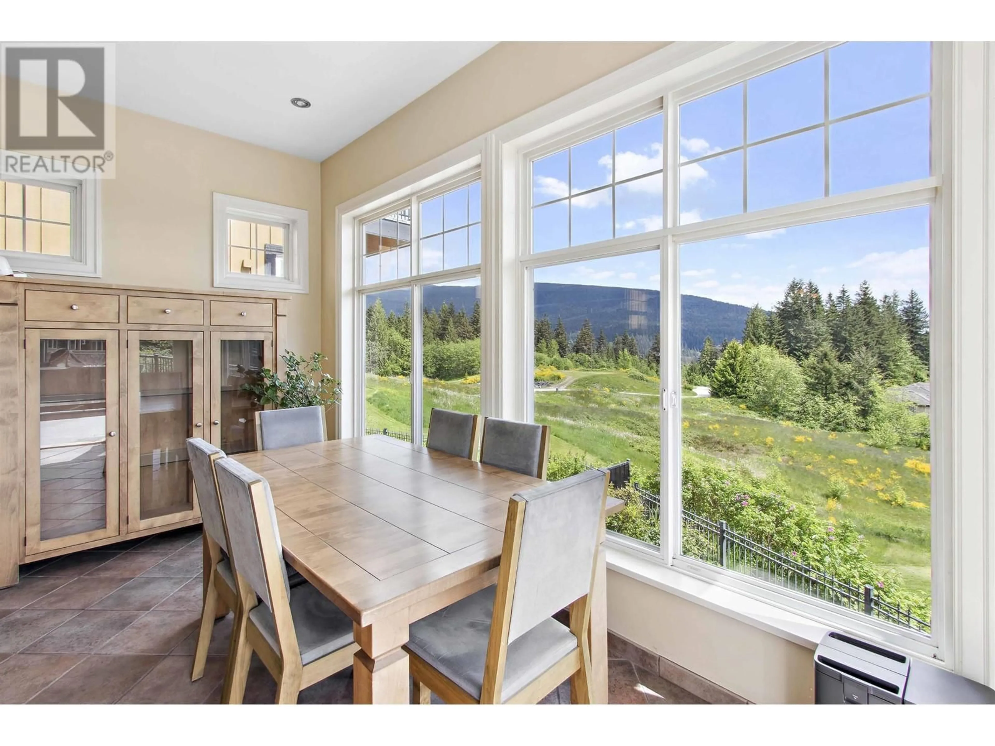 Dining room, unknown for 3233 CHARTWELL LANE, Coquitlam British Columbia V3E3N1