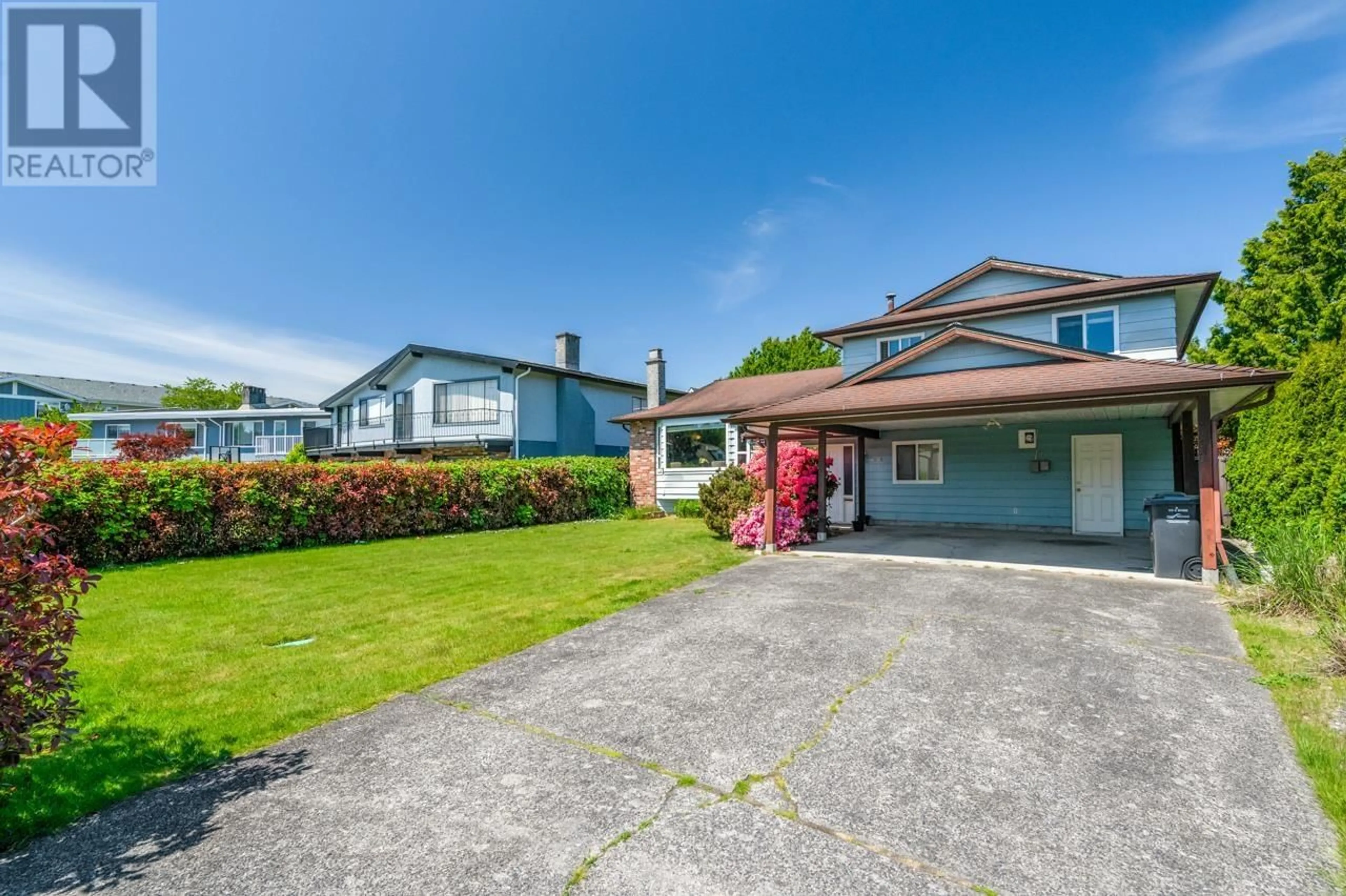A pic from outside/outdoor area/front of a property/back of a property/a pic from drone, street for 9891 SWANSEA DRIVE, Richmond British Columbia V7A1N5