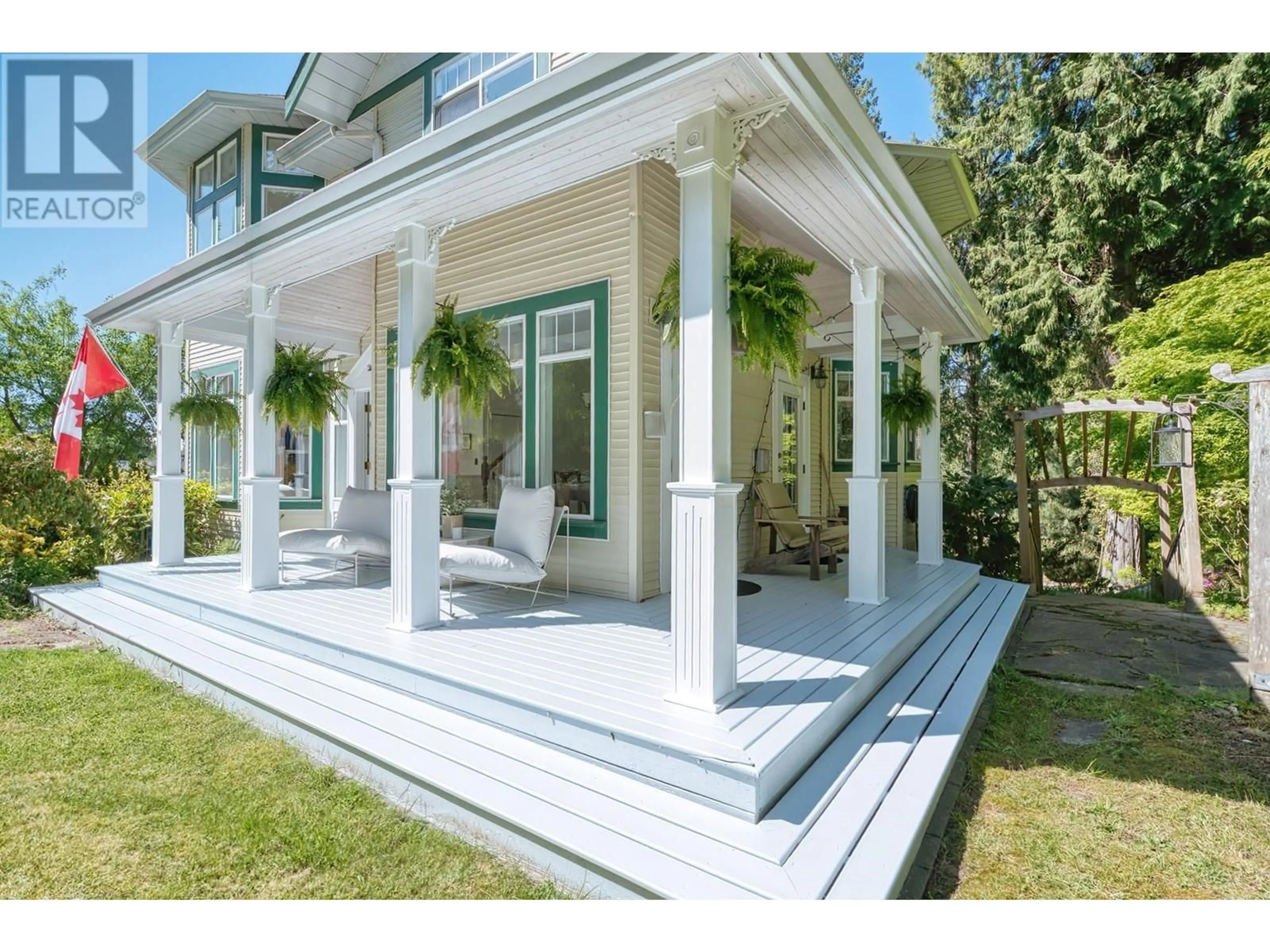 Unknown for 1377 MARLENE ROAD, Roberts Creek British Columbia V0N2W2