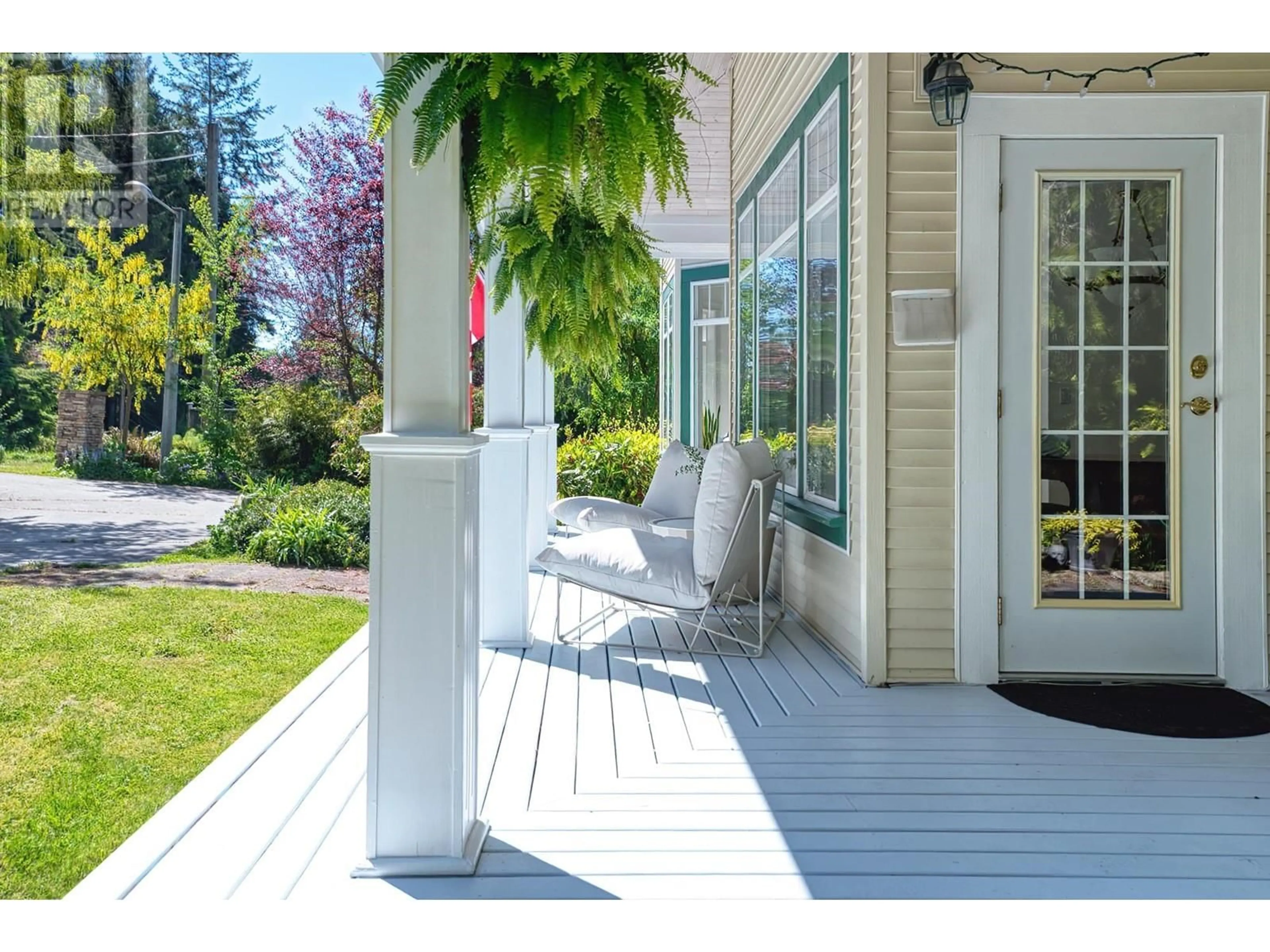 Unknown for 1377 MARLENE ROAD, Roberts Creek British Columbia V0N2W2