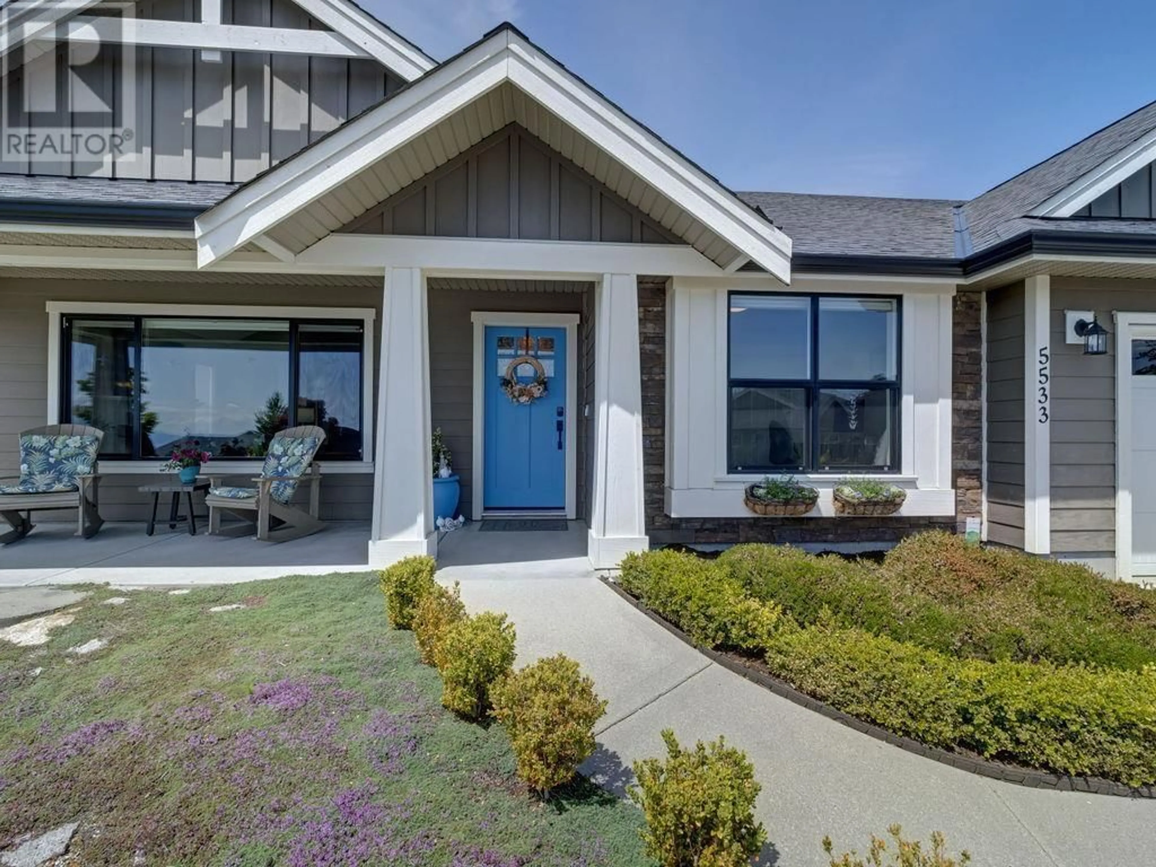 Home with vinyl exterior material, street for 5533 PEREGRINE CRESCENT, Sechelt British Columbia V0N3A7