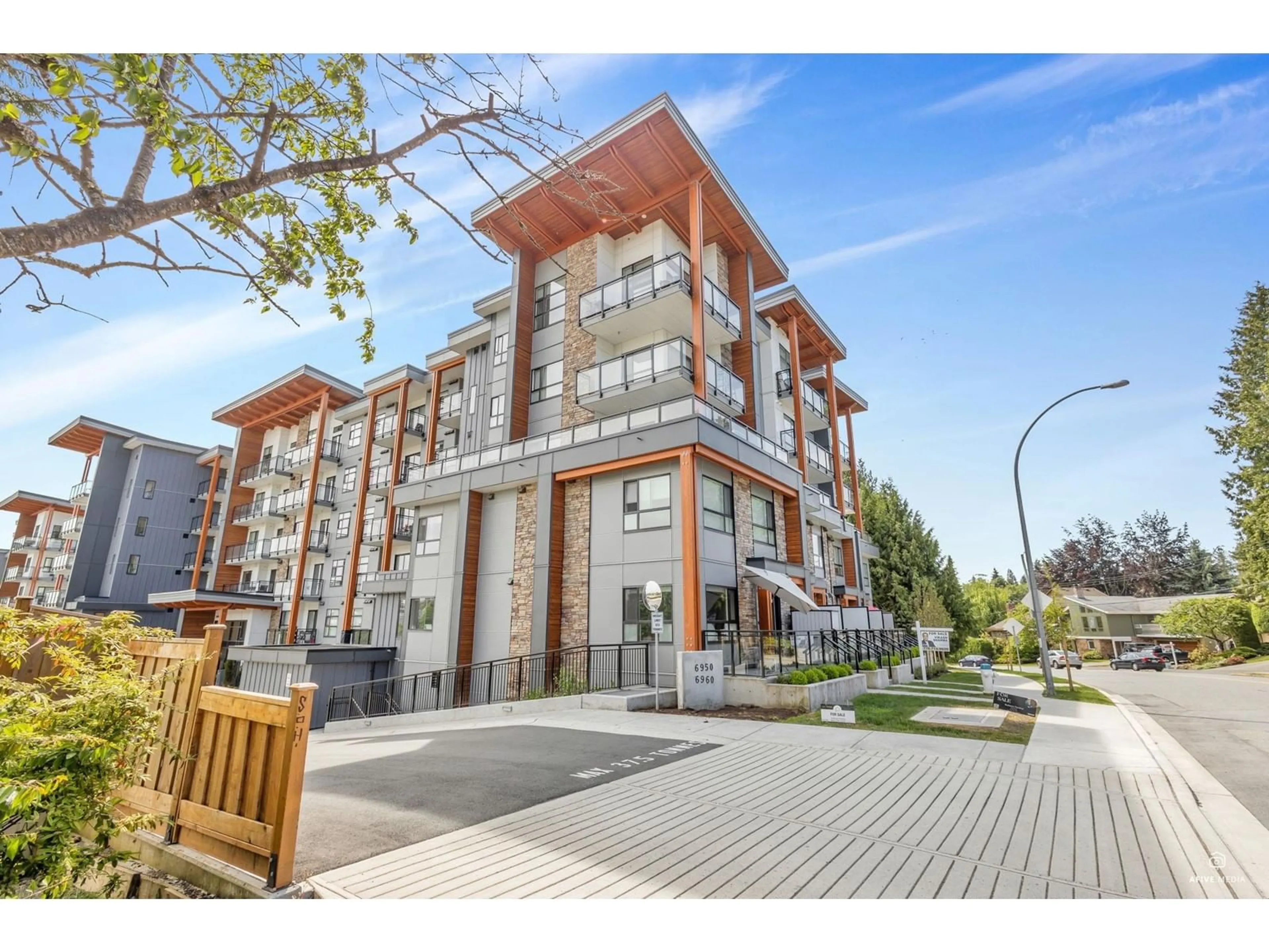 Patio, unknown for 214 - 6950 NICHOLSON, Delta British Columbia V4E0A8