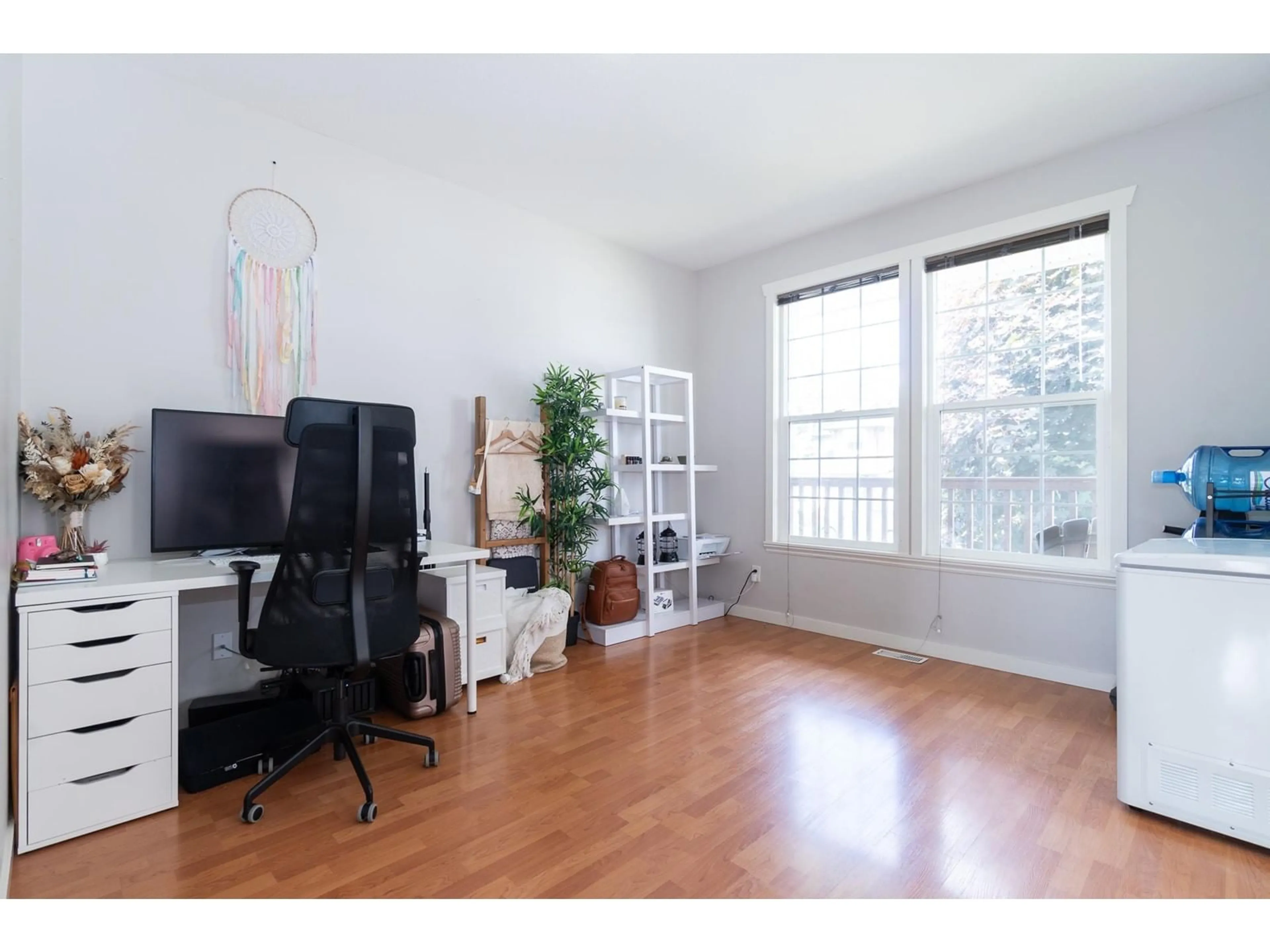 A pic of a room for 34730 2, Abbotsford British Columbia V2S8C2