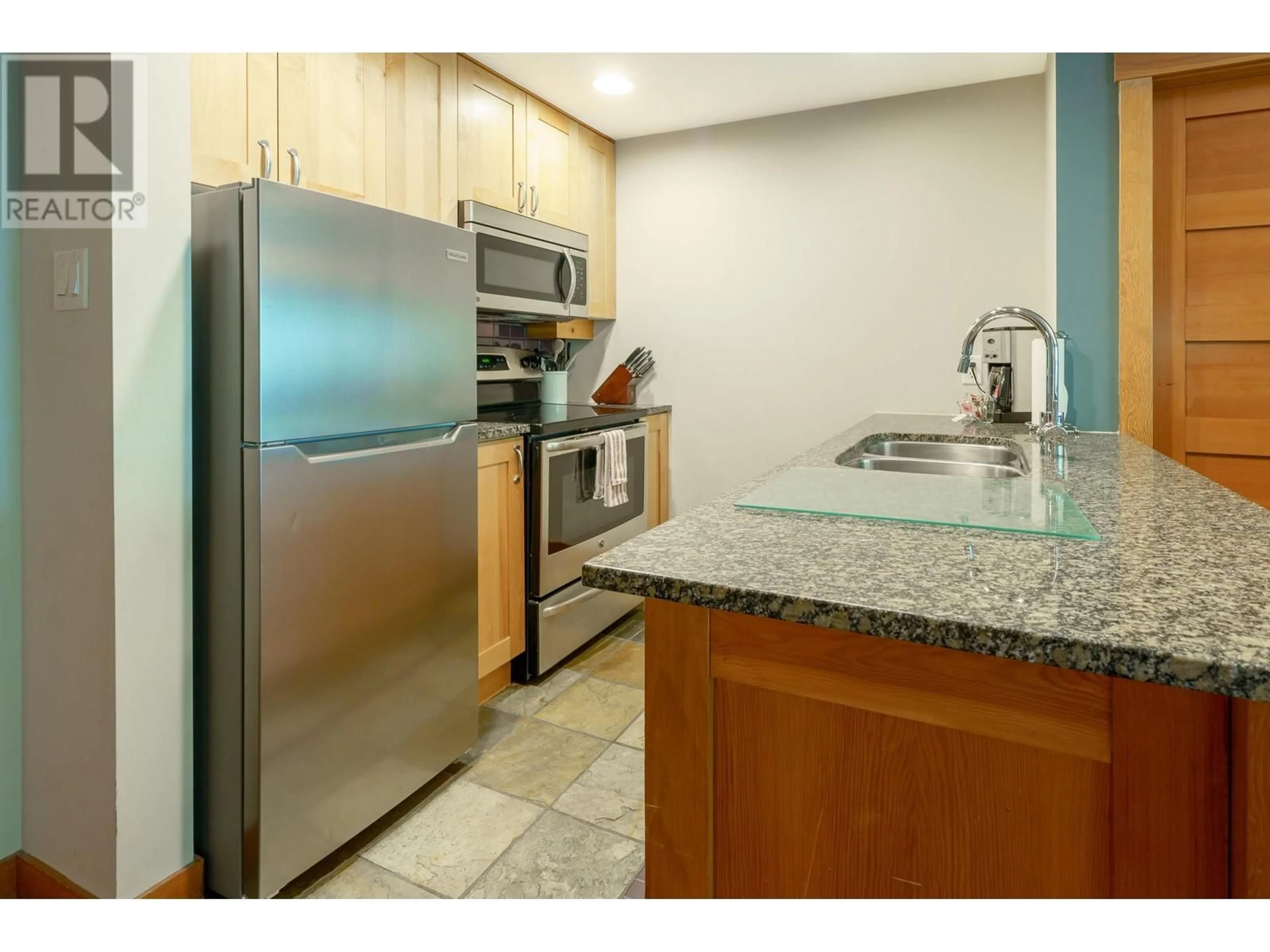 Standard kitchen, unknown for 320D - 2036 LONDON LANE, Whistler British Columbia V0N1B2