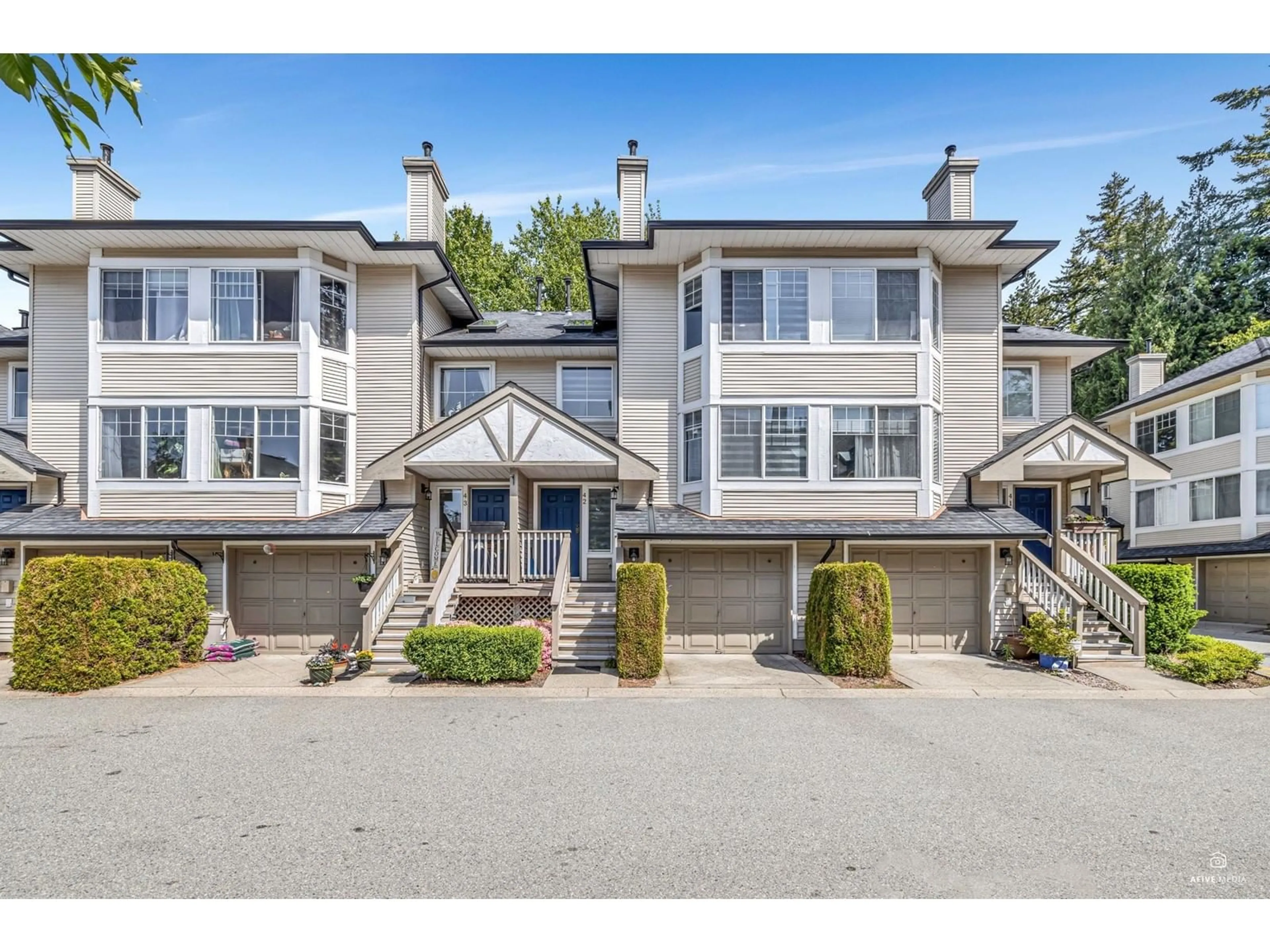 A pic from outside/outdoor area/front of a property/back of a property/a pic from drone, street for 42 - 7640 BLOTT, Mission British Columbia V2V3K3