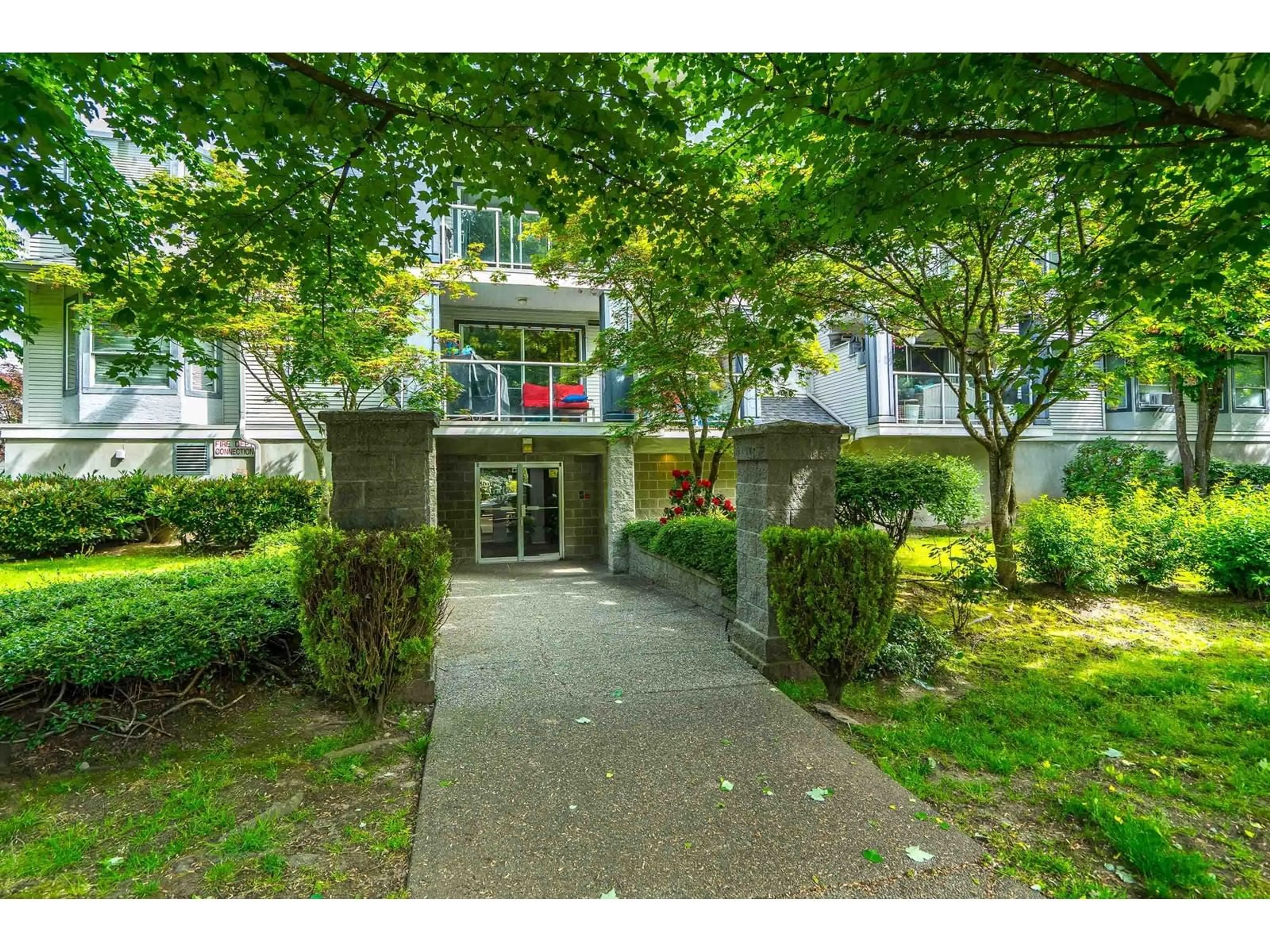 Unknown for 210 - 20177 54A, Langley British Columbia V3A3W6