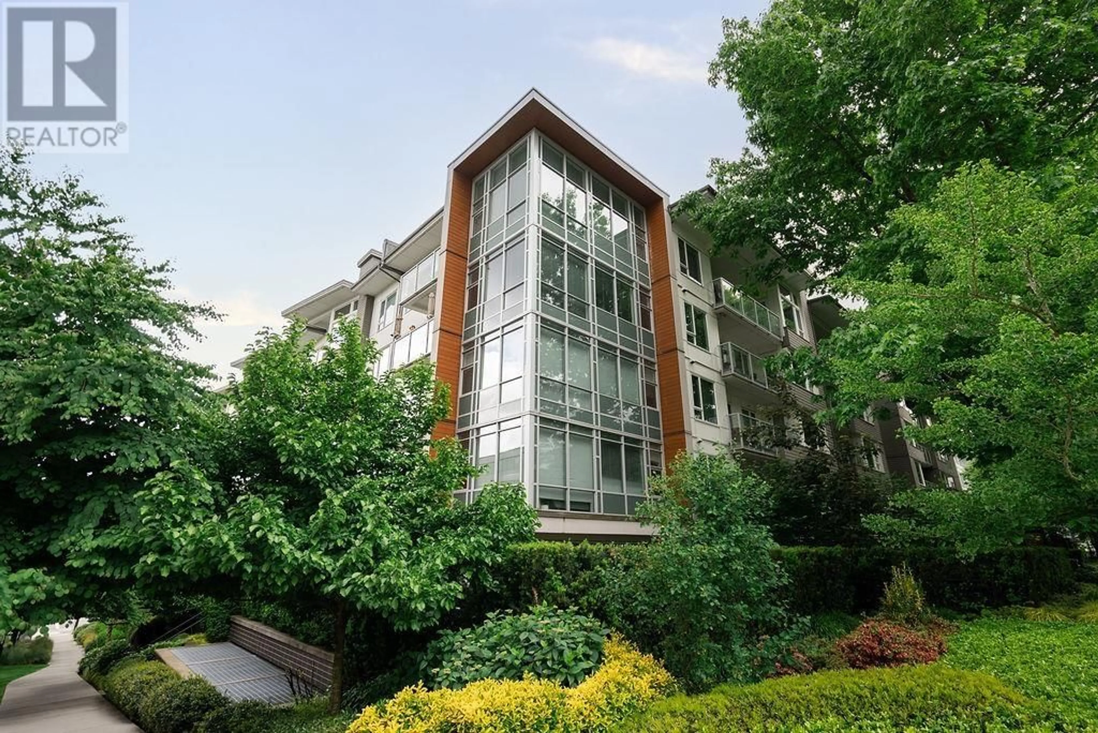 Unknown for 321 - 255 1ST STREET, North Vancouver British Columbia V7M3G8