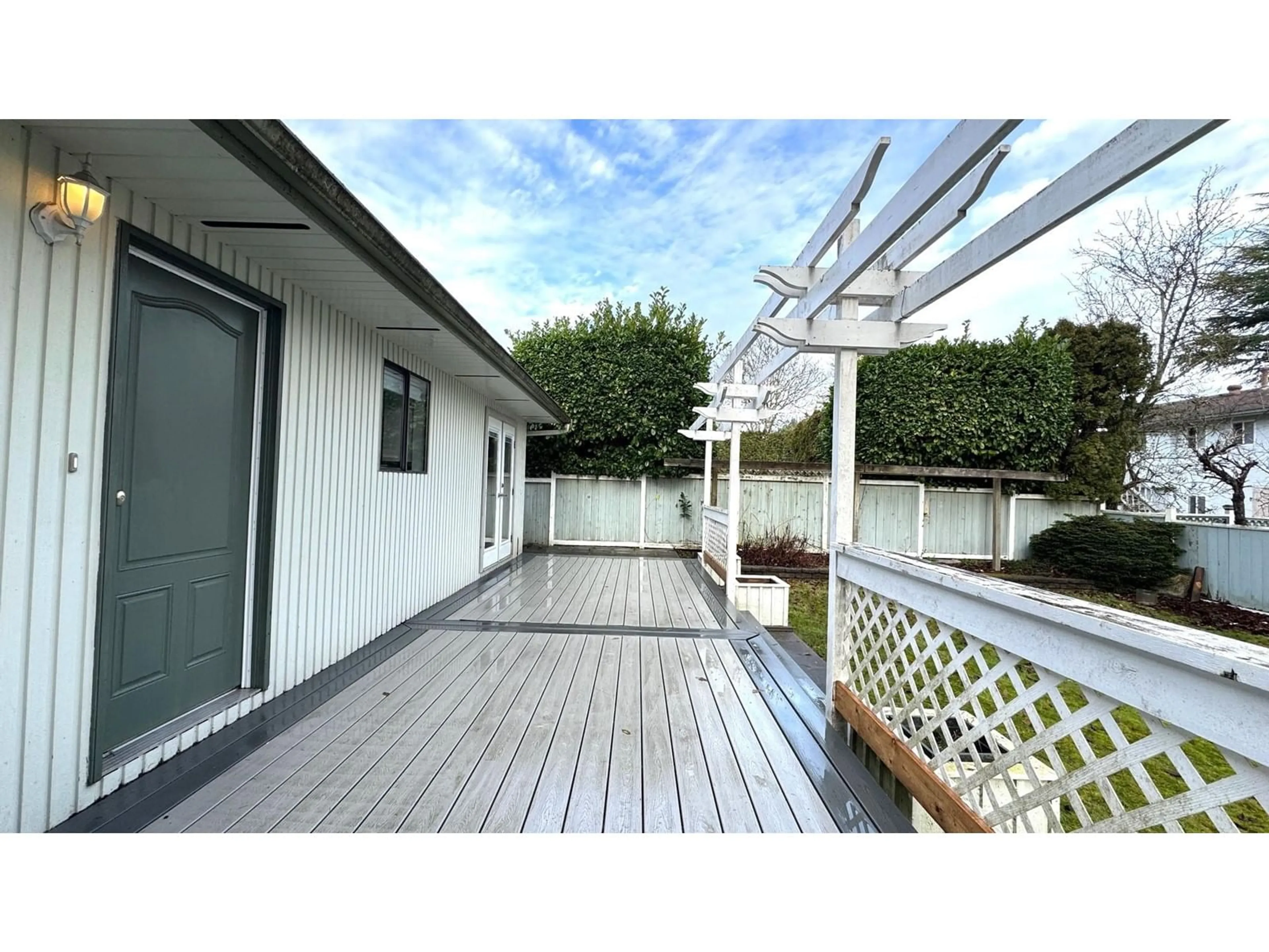 Patio, street for 7728 WANSFORD, Delta British Columbia V4C7S9