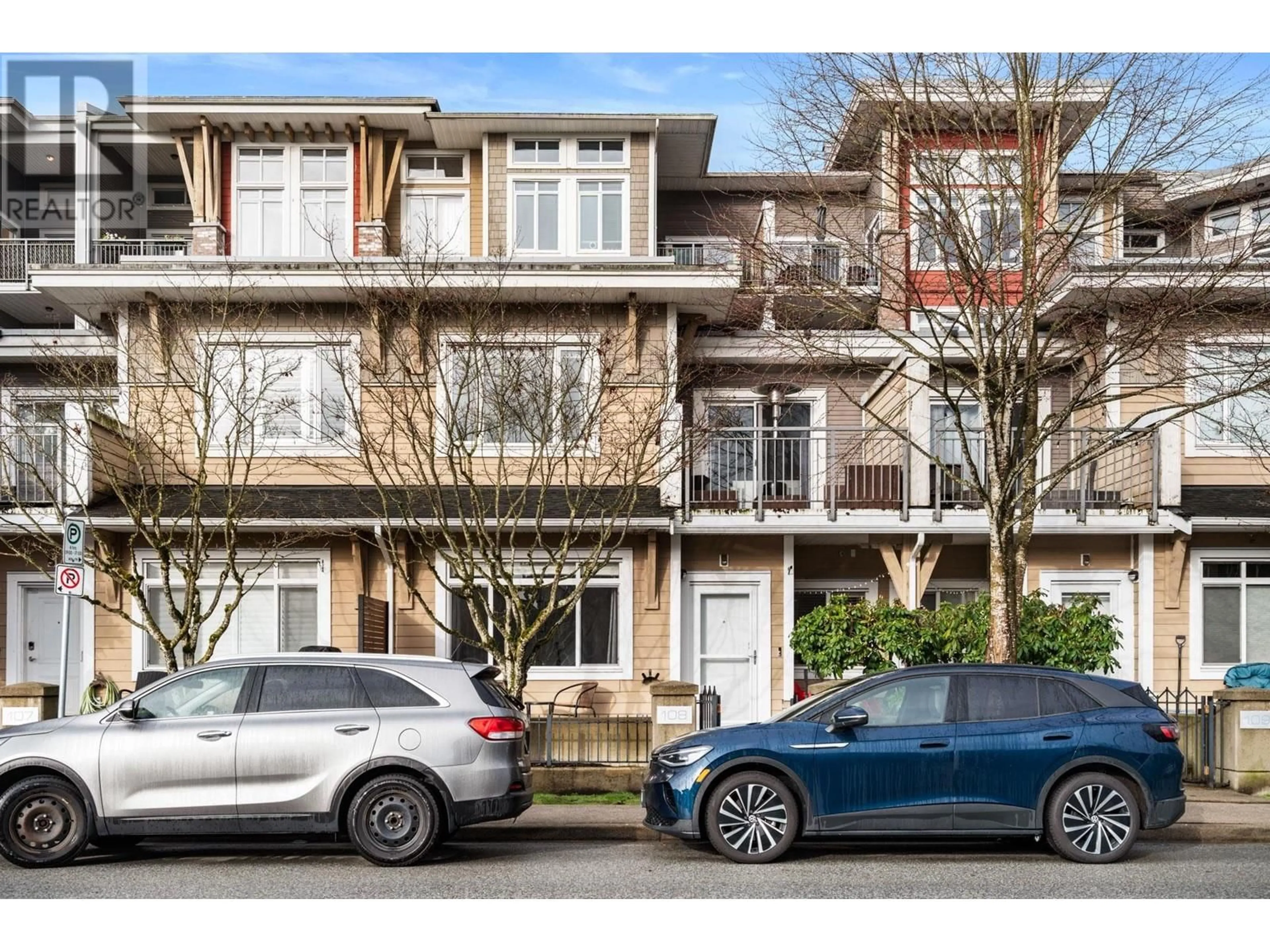 A pic from outside/outdoor area/front of a property/back of a property/a pic from drone, street for 108 - 12350 HARRIS ROAD, Pitt Meadows British Columbia V3Y0C5