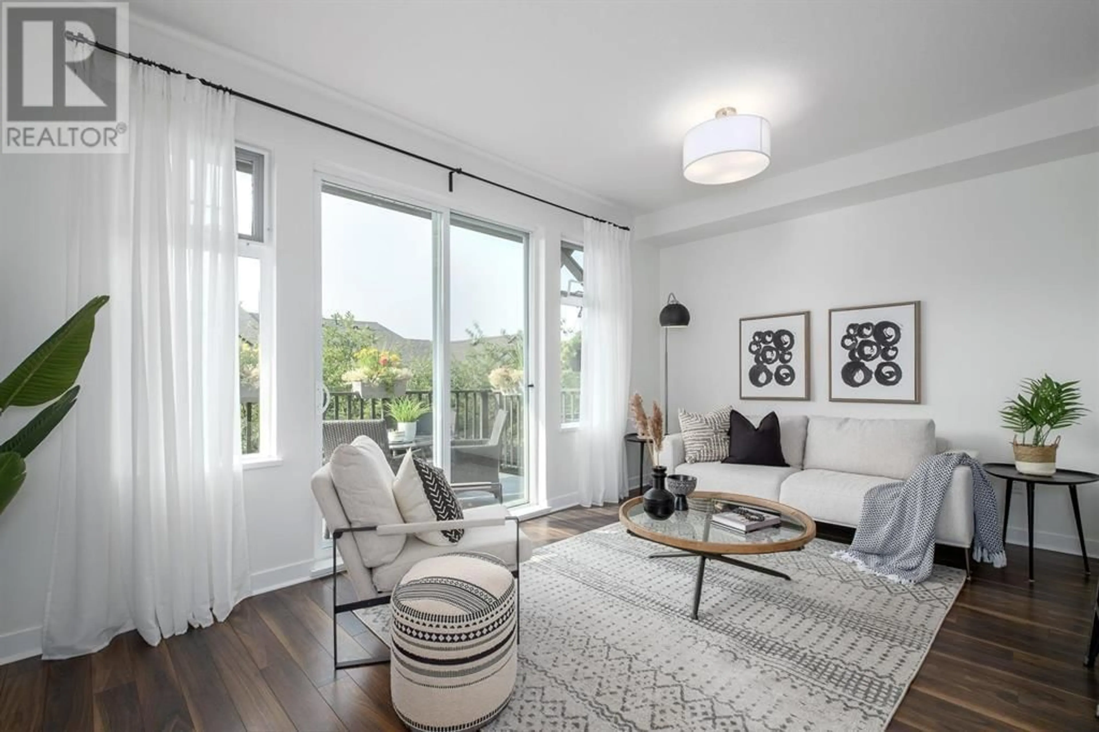 Living room with furniture, unknown for 137 - 1460 SOUTHVIEW STREET, Coquitlam British Columbia V3E0G6