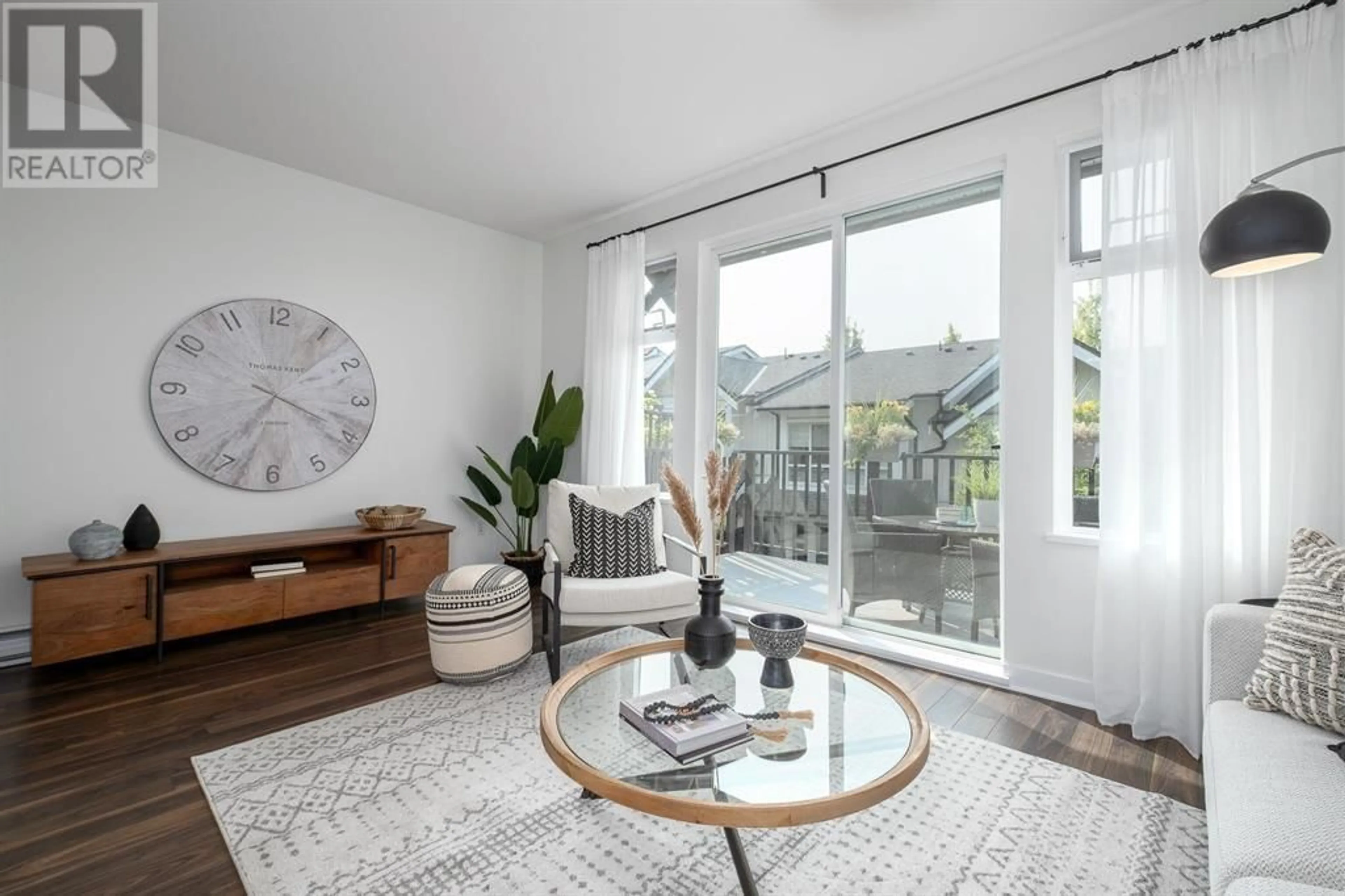 Living room with furniture, unknown for 137 - 1460 SOUTHVIEW STREET, Coquitlam British Columbia V3E0G6