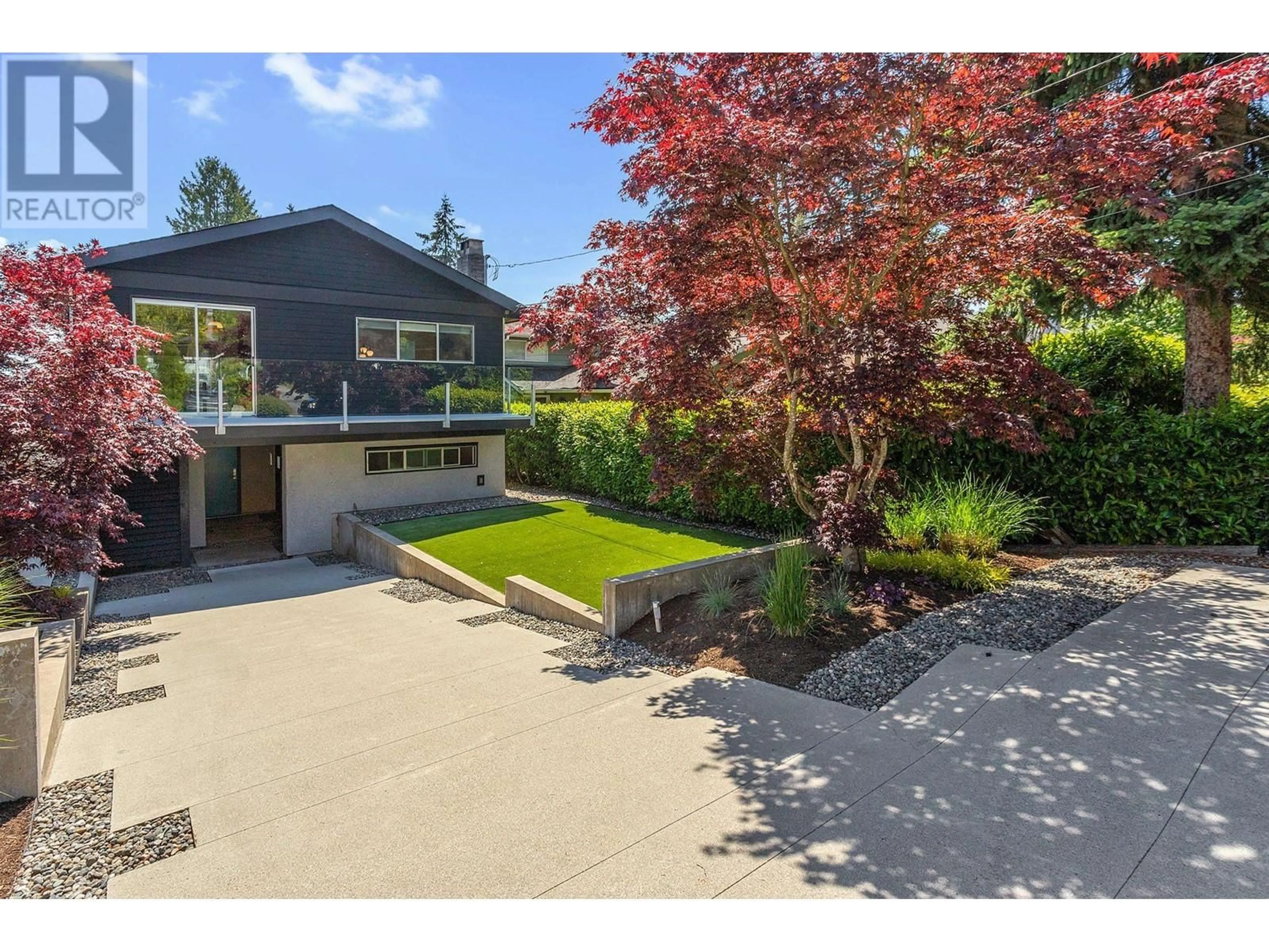 A pic from outside/outdoor area/front of a property/back of a property/a pic from drone, street for 1451 DORAN ROAD, North Vancouver British Columbia V7K1N1
