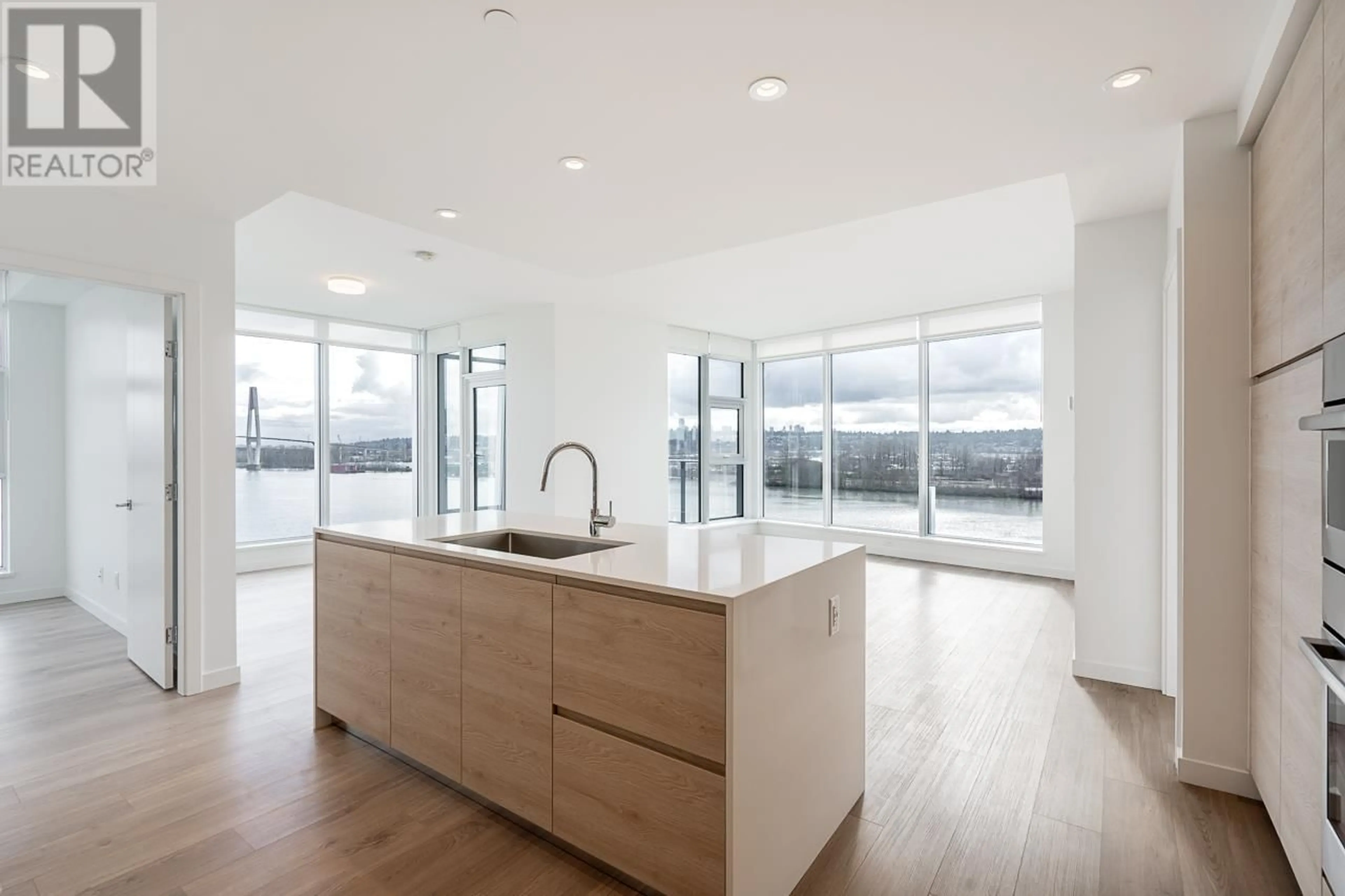 Open concept kitchen, unknown for 808 - 660 QUAYSIDE DRIVE, New Westminster British Columbia V3M0P1