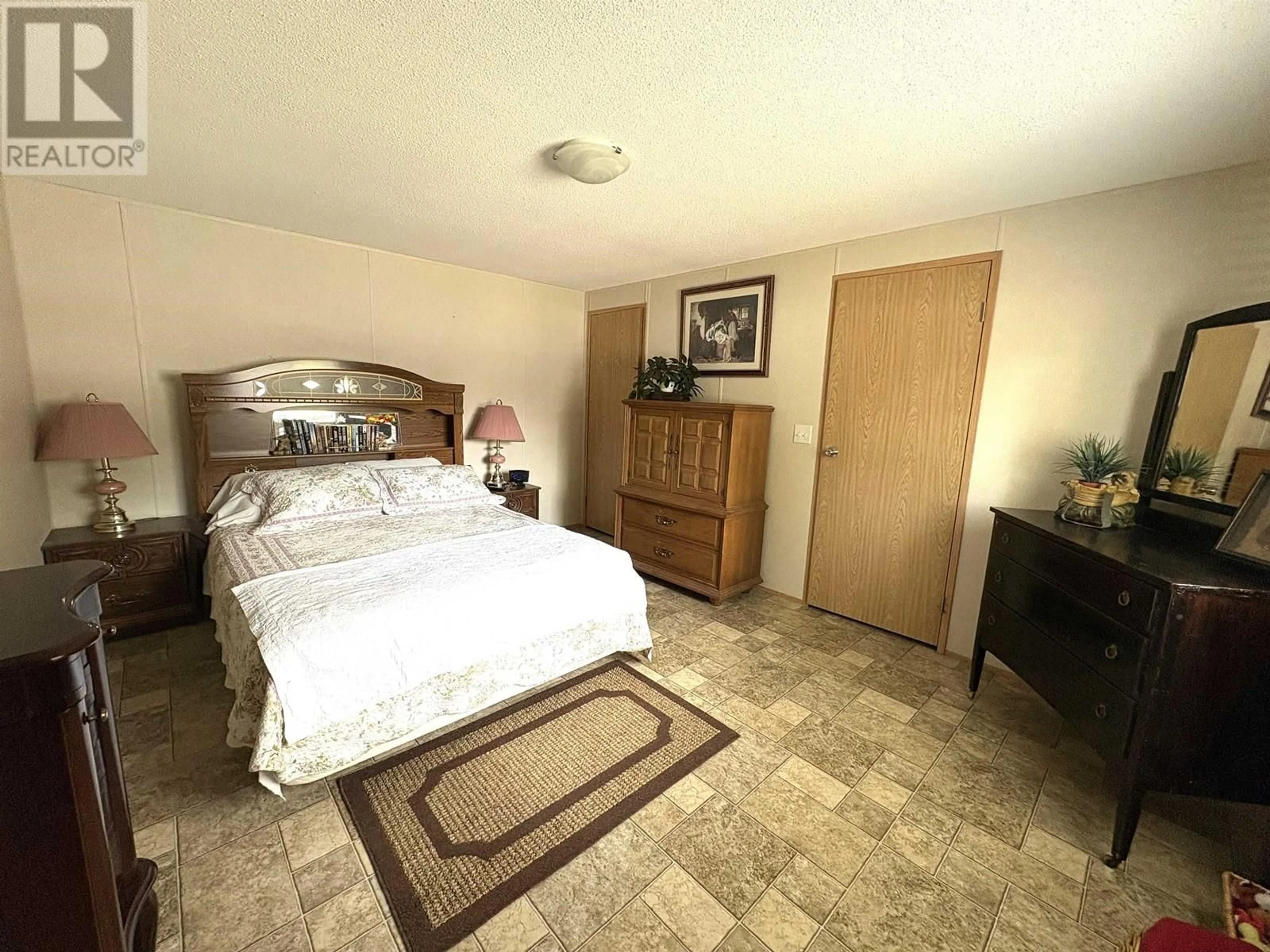 A pic of a room for 4597 HANDLEN ROAD, Prince George British Columbia V2K2J7