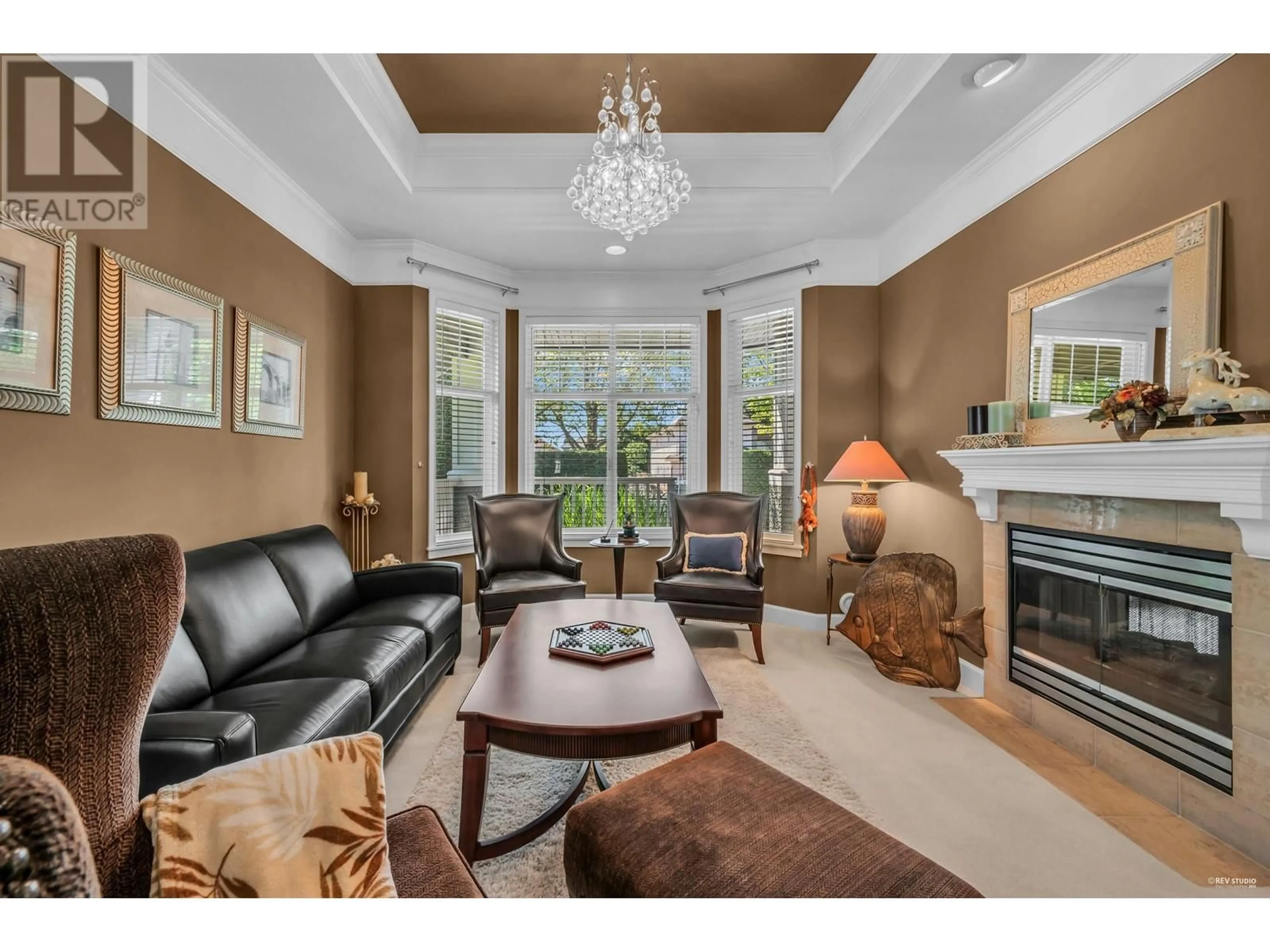 Living room with furniture, unknown for 6 - 3591 GRANVILLE AVENUE, Richmond British Columbia V7C1C8