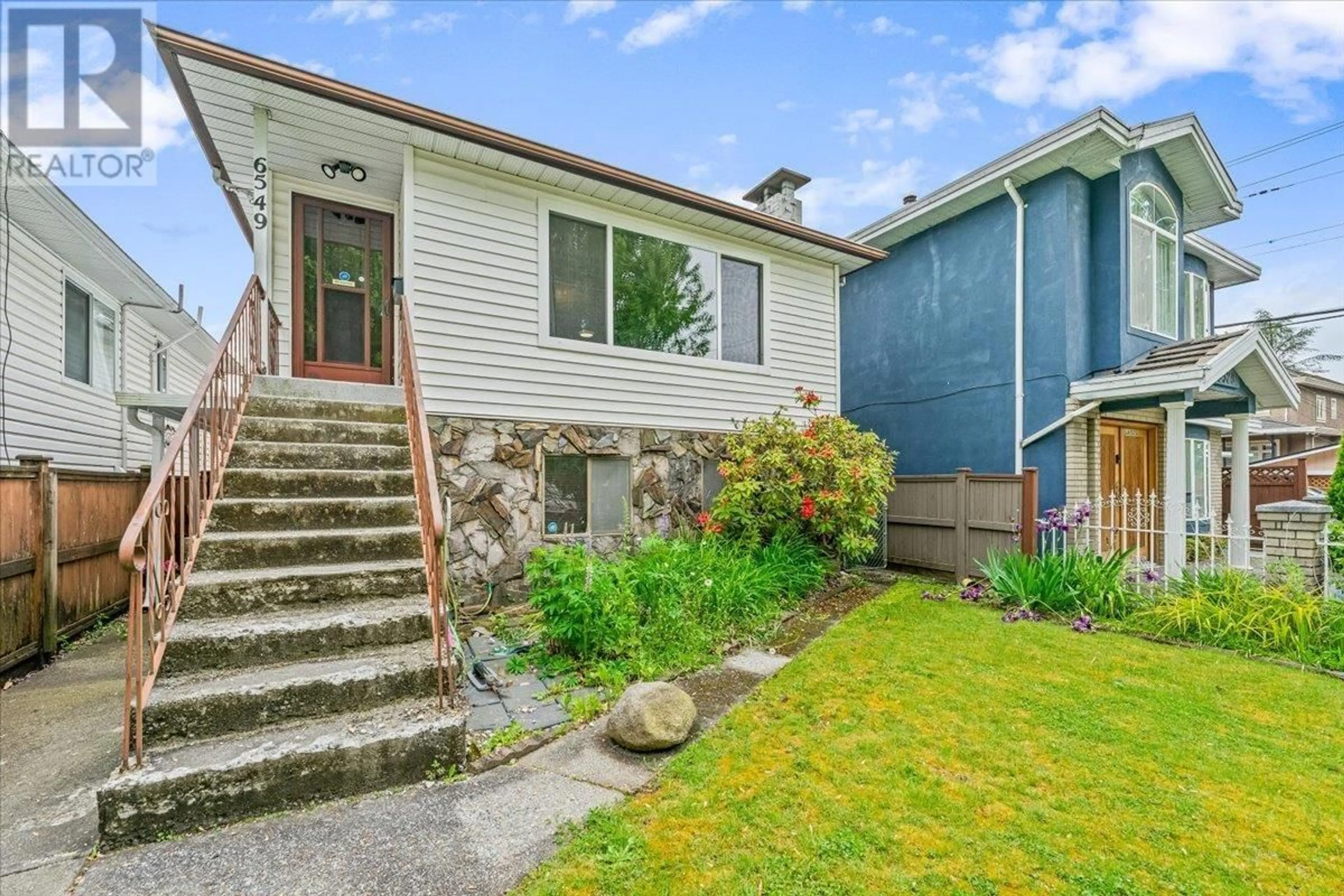 Unknown for 6549 LANCASTER STREET, Vancouver British Columbia V5S3A7