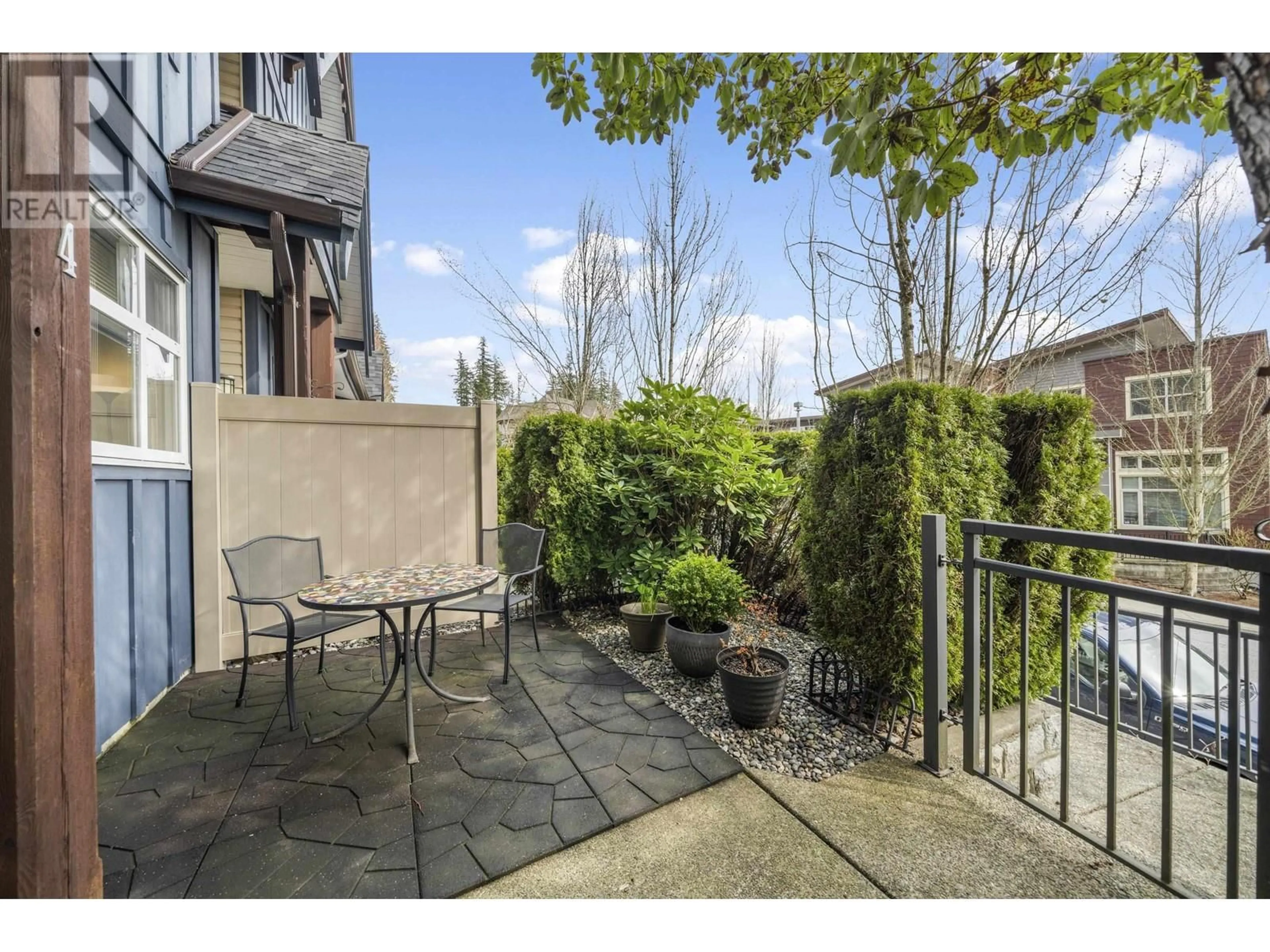 Patio, street for 4 - 50 PANORAMA PLACE, Port Moody British Columbia V3H5H5