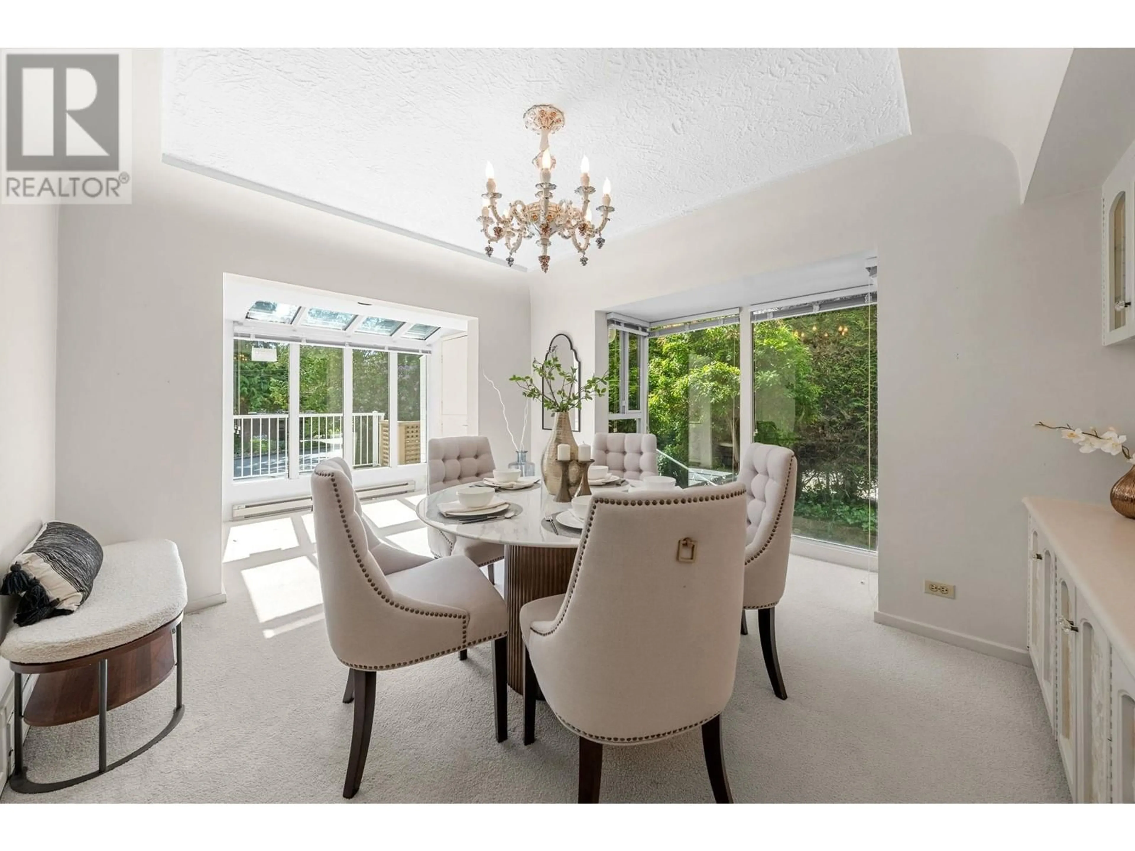 Dining room, ceramic/tile floor for 2698 NEWMARKET DRIVE, North Vancouver British Columbia V7R2T4