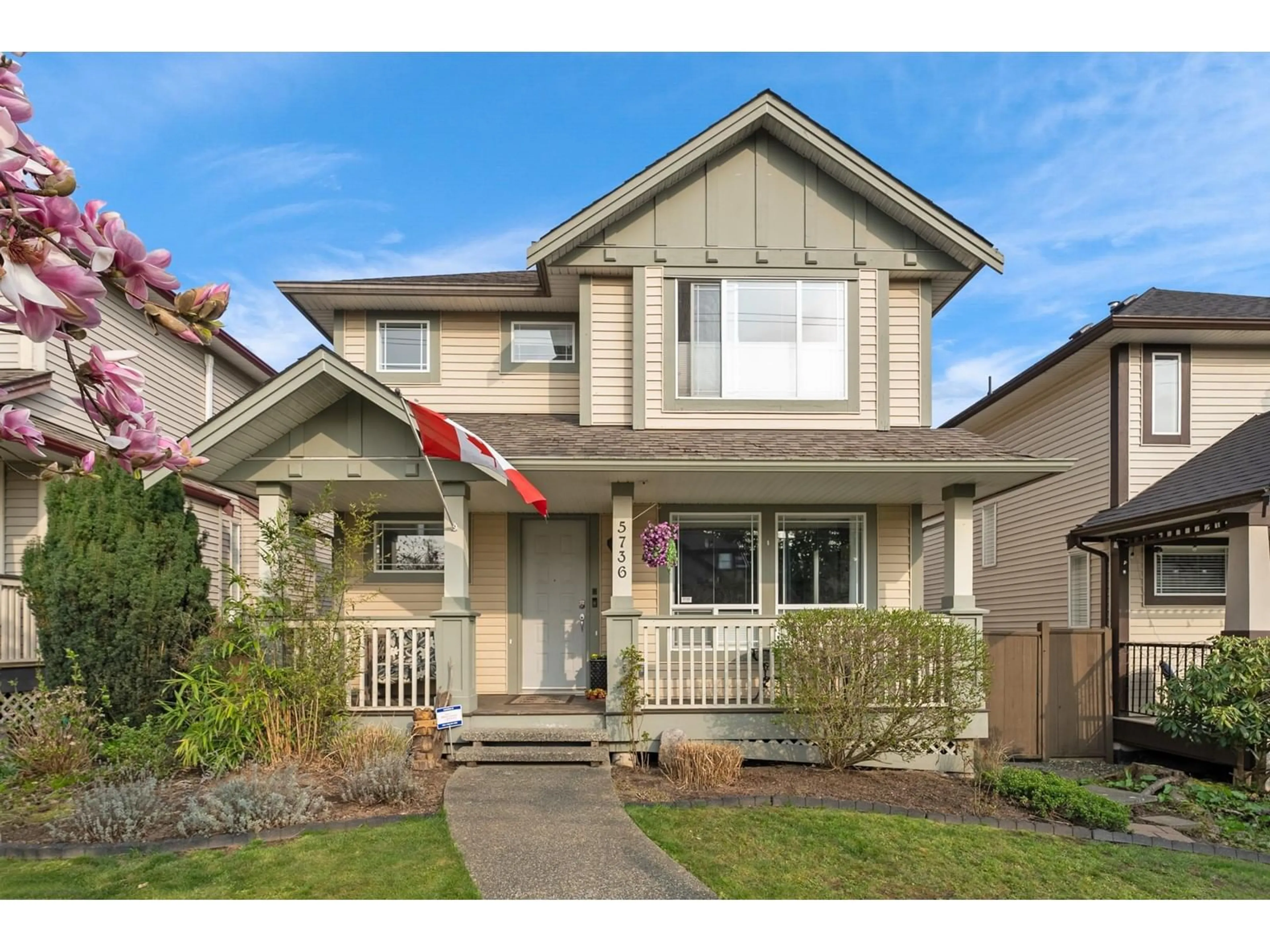 Home with vinyl exterior material, street for 5736 148, Surrey British Columbia V3S3B6