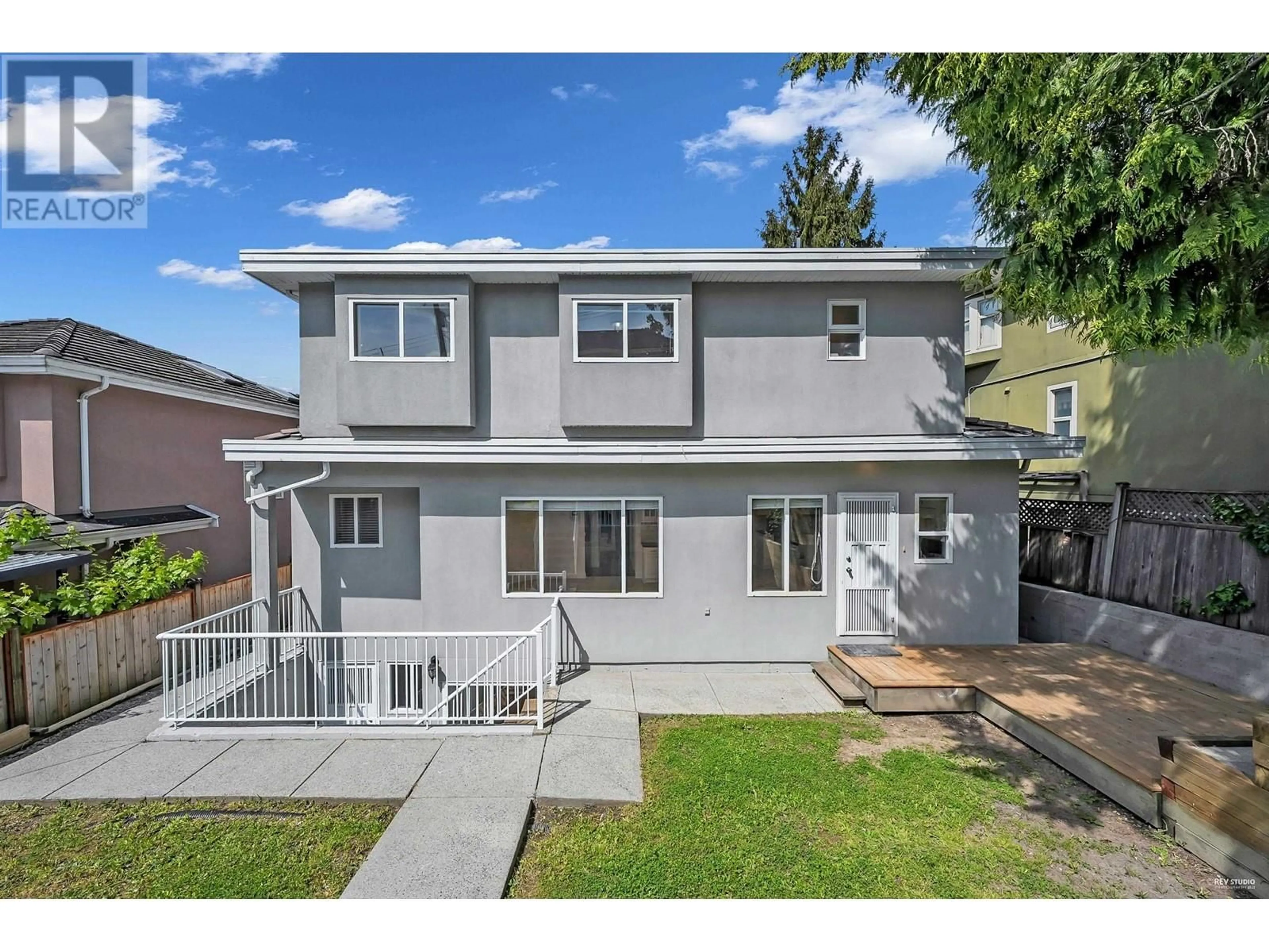 Home with vinyl exterior material, street for 7938 VICTORIA DRIVE, Vancouver British Columbia V5P4A5