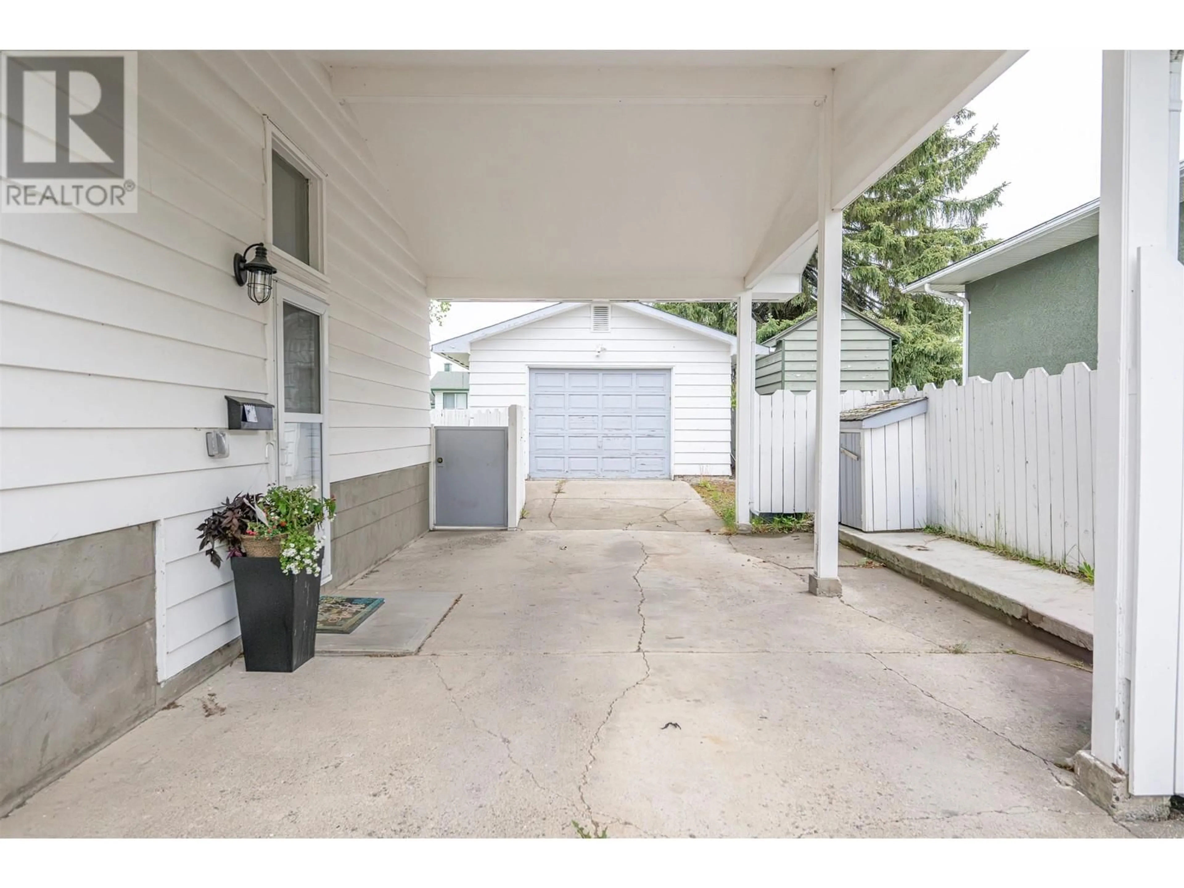 Patio, street for 1344 ALEZA CRESCENT, Prince George British Columbia V2M4E8