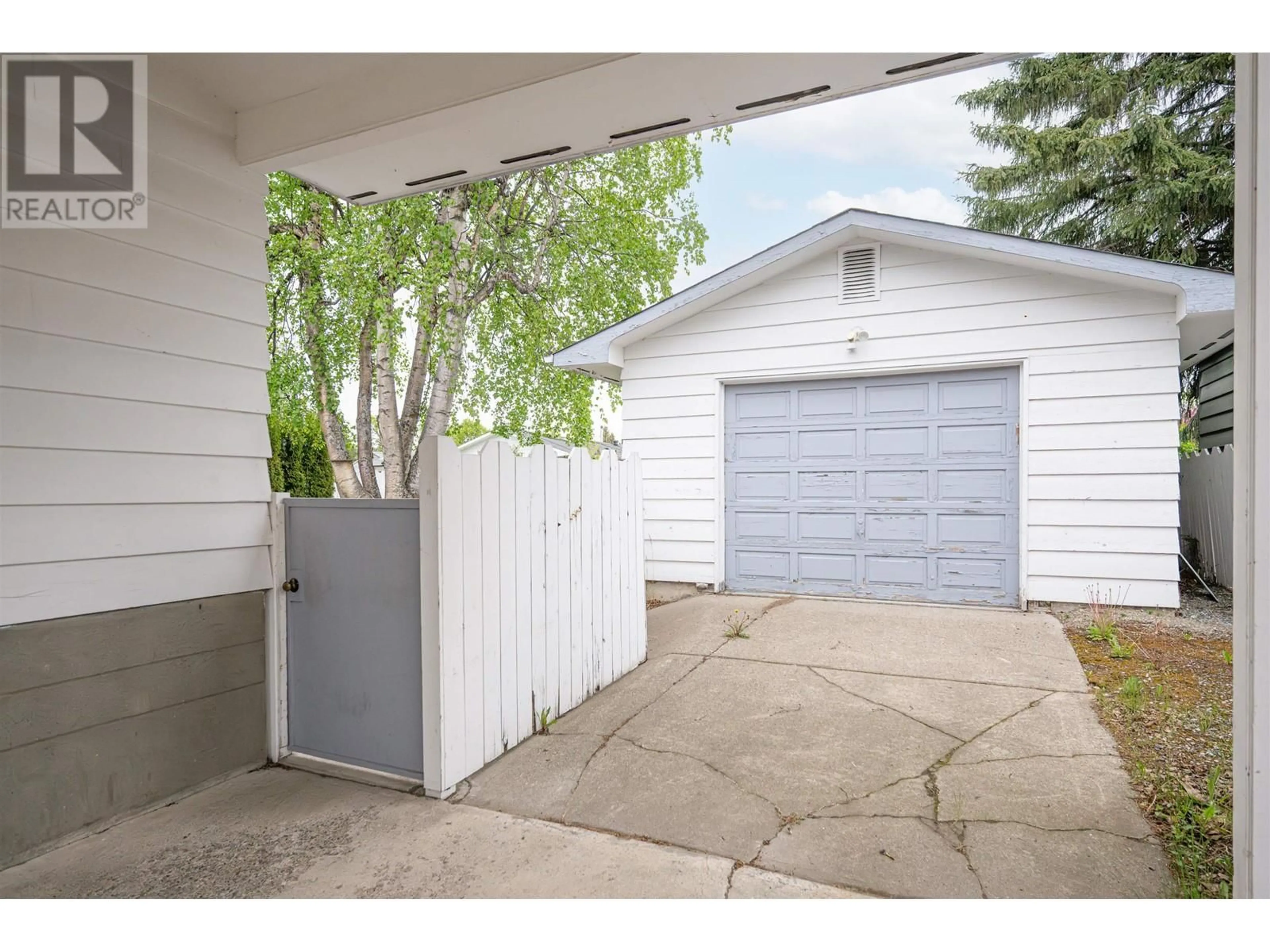 Unknown for 1344 ALEZA CRESCENT, Prince George British Columbia V2M4E8