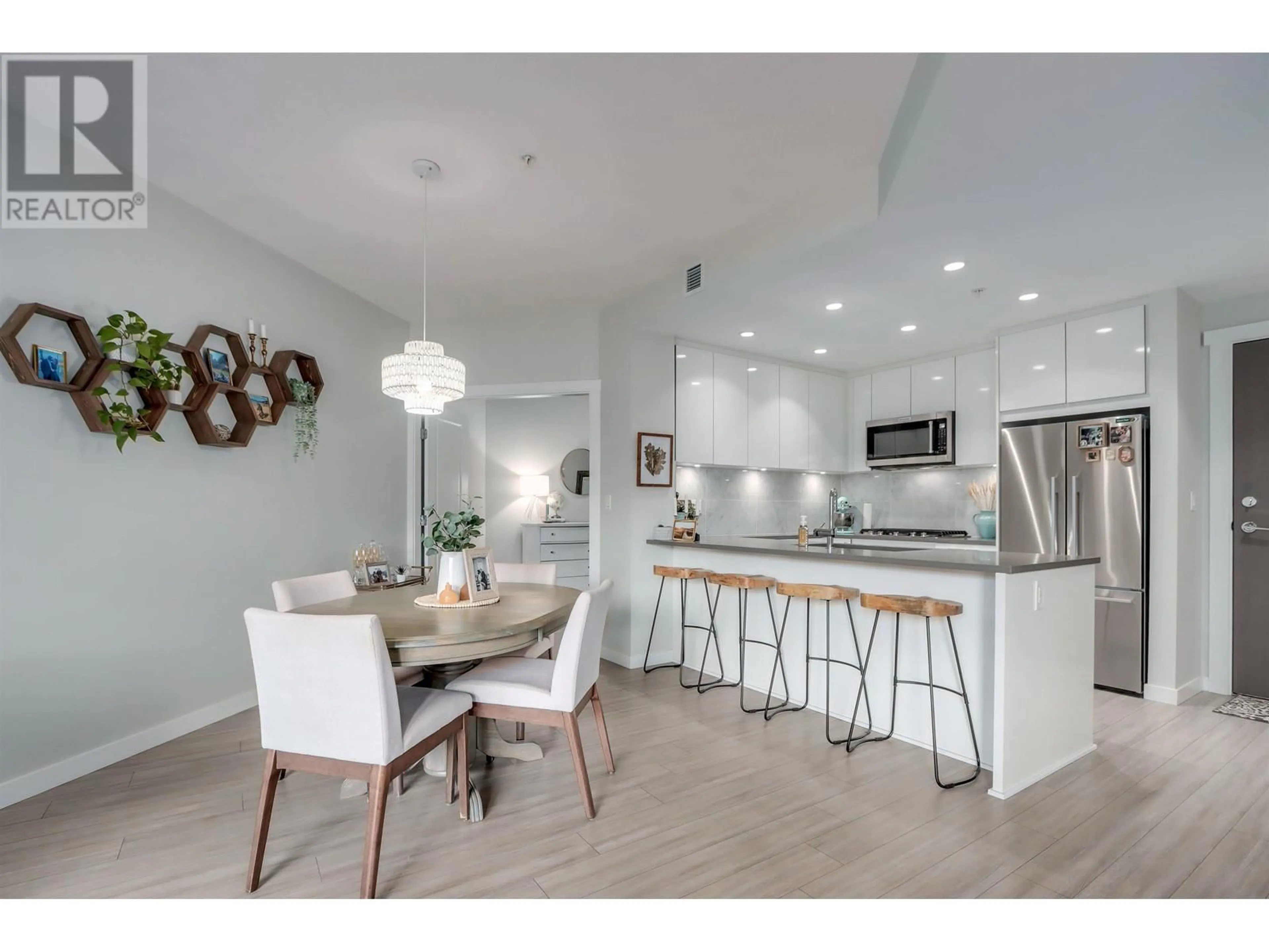 Open concept kitchen, unknown for 201 - 2632 LIBRARY LANE, North Vancouver British Columbia V7J0B8