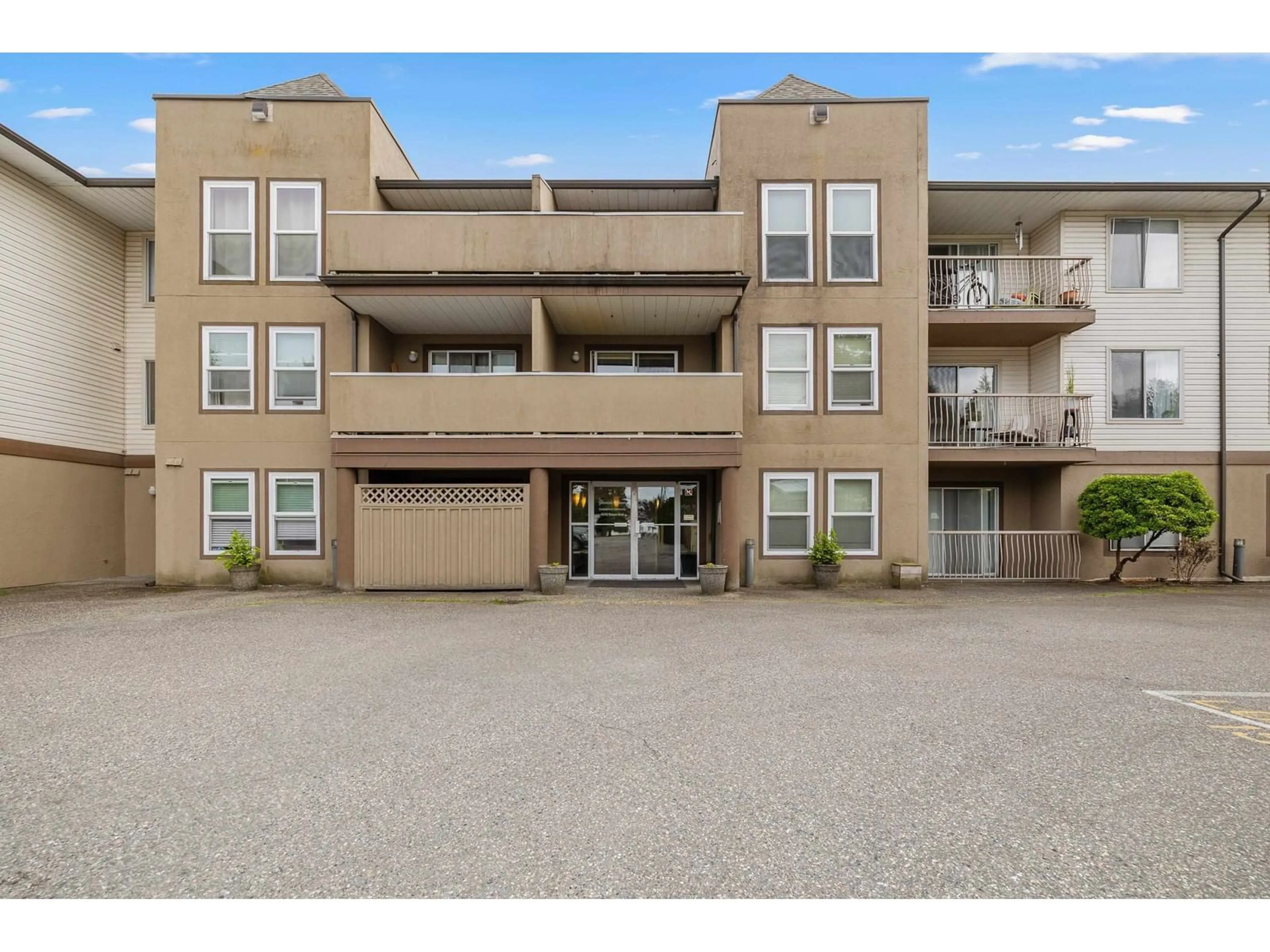 Unknown for 109 - 45702 WATSON ROAD, Chilliwack British Columbia V2R3E6