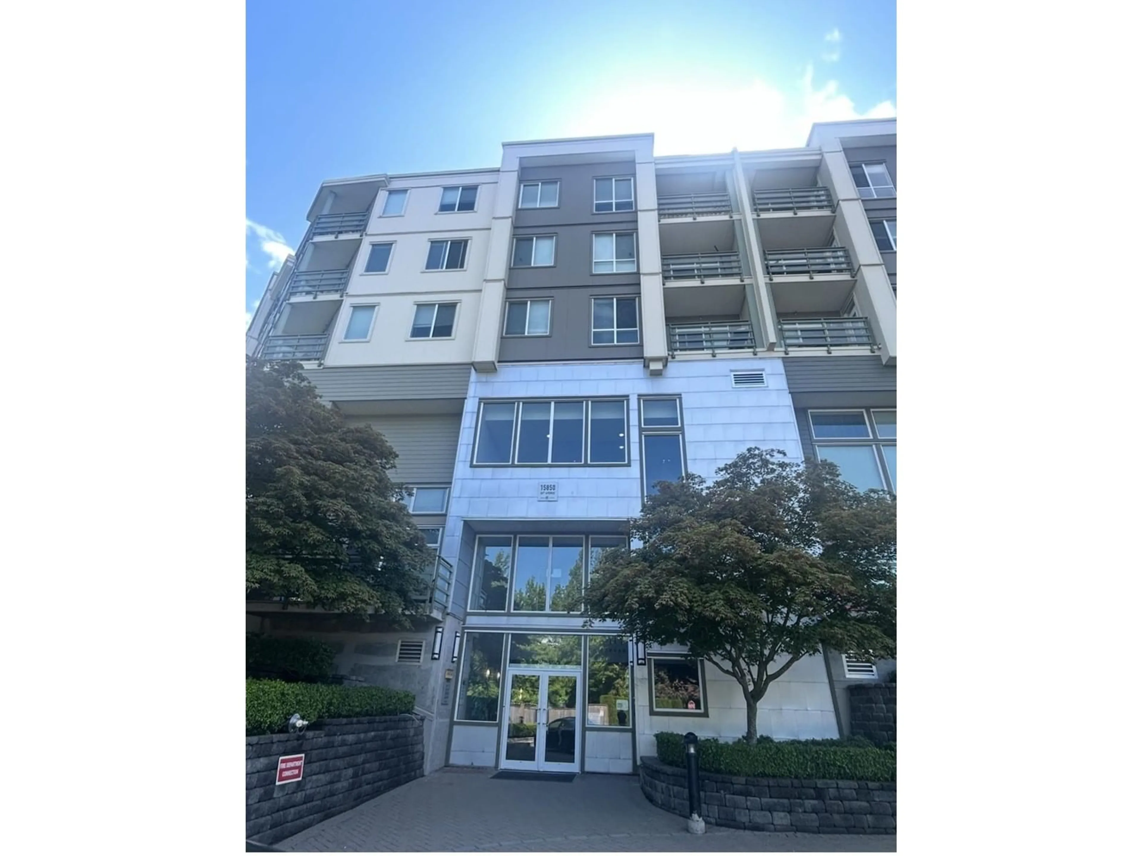 Unknown for 9 - 15850 26, Surrey British Columbia V3Z2N6