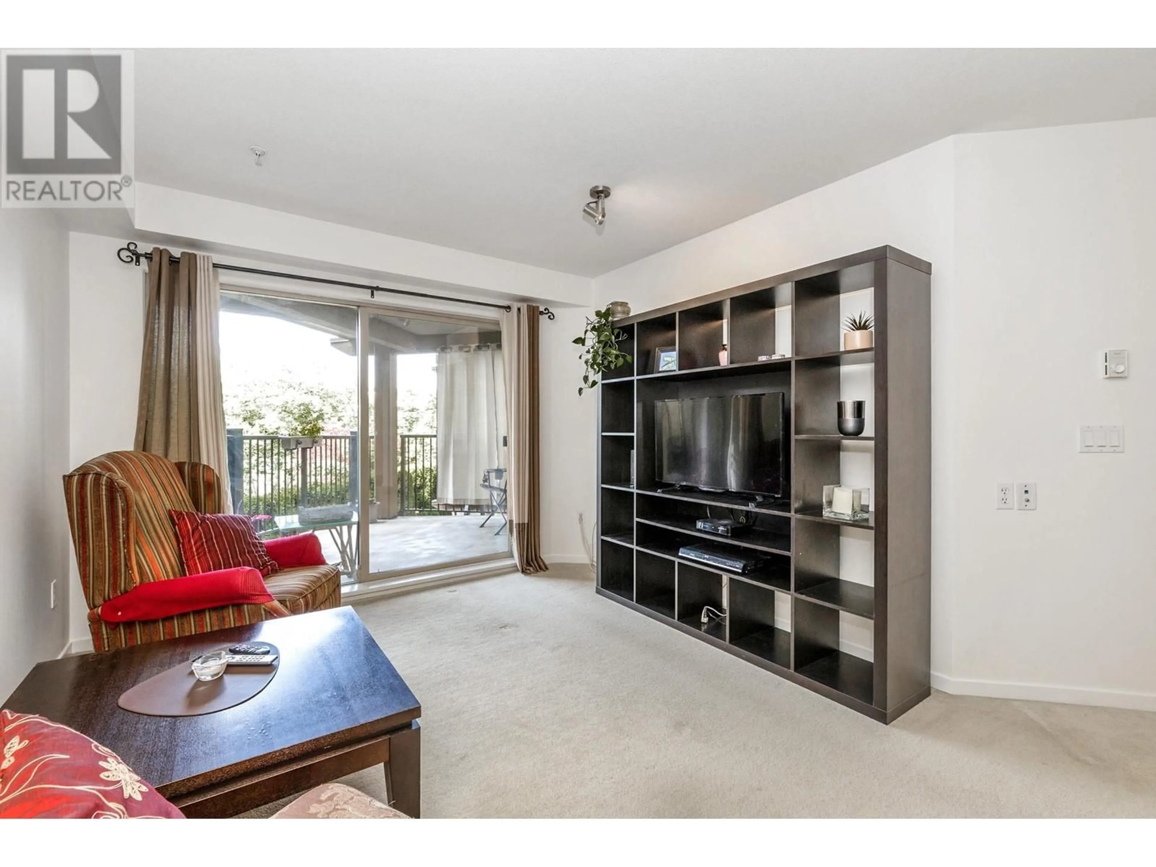 Living room with furniture, unknown for 209 - 300 KLAHANIE DRIVE, Port Moody British Columbia V3H5K8