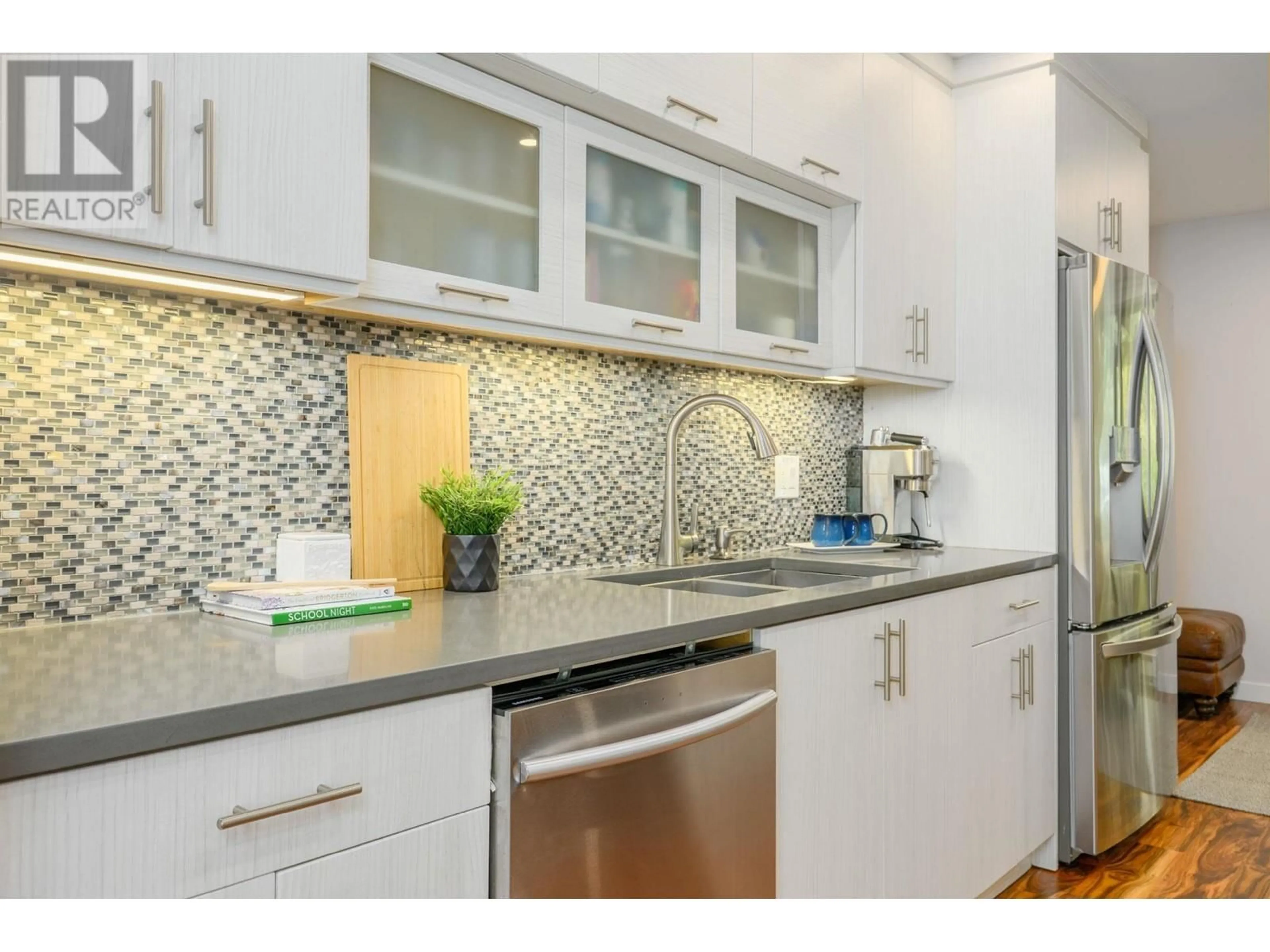 Unknown for 159 19TH STREET, North Vancouver British Columbia V7M1X3