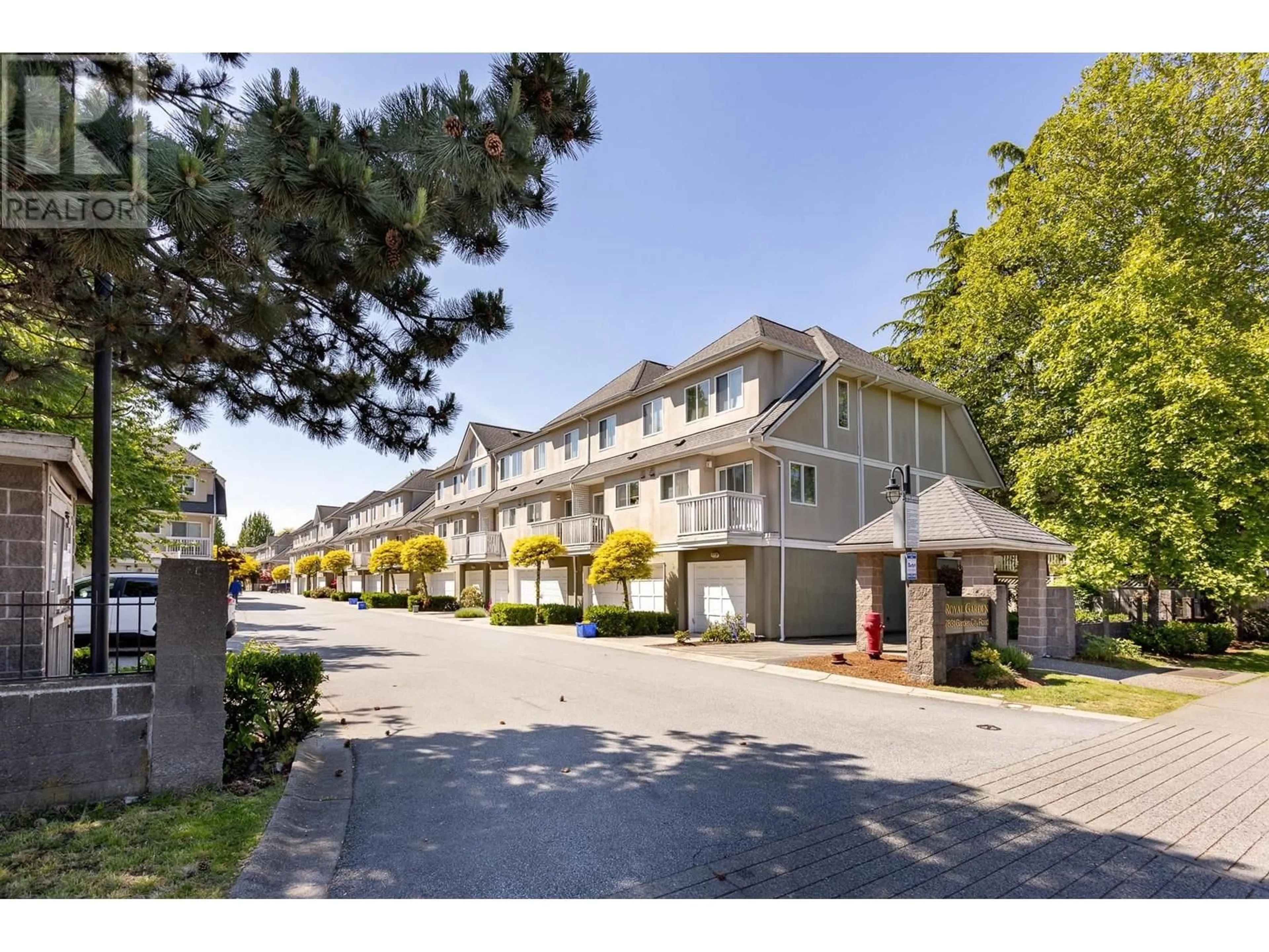 Patio, street for 45 - 7831 GARDEN CITY ROAD, Richmond British Columbia V6Y4A3