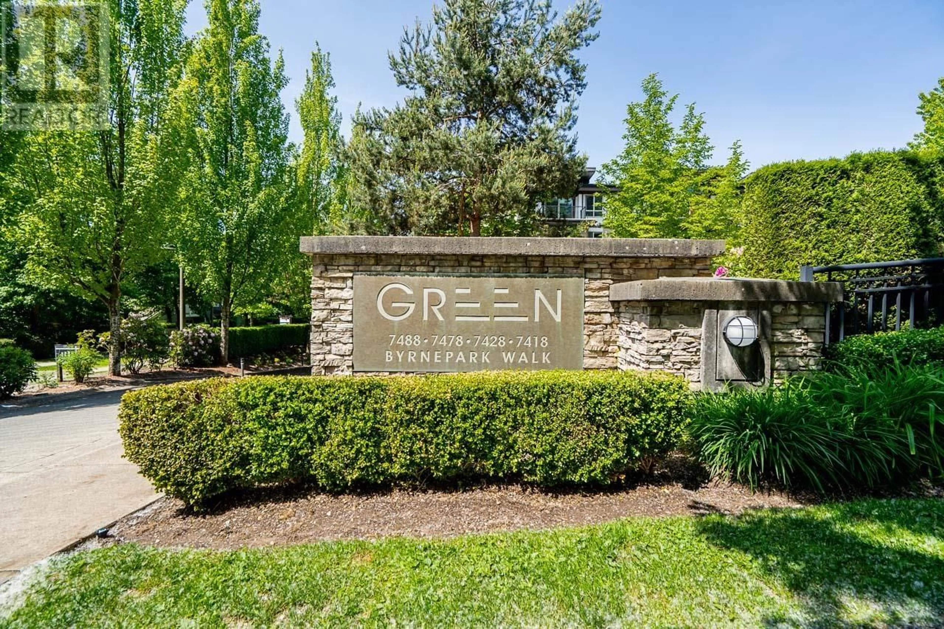 Unknown for 602 - 7478 BYRNEPARK WALK, Burnaby British Columbia V3N0B5
