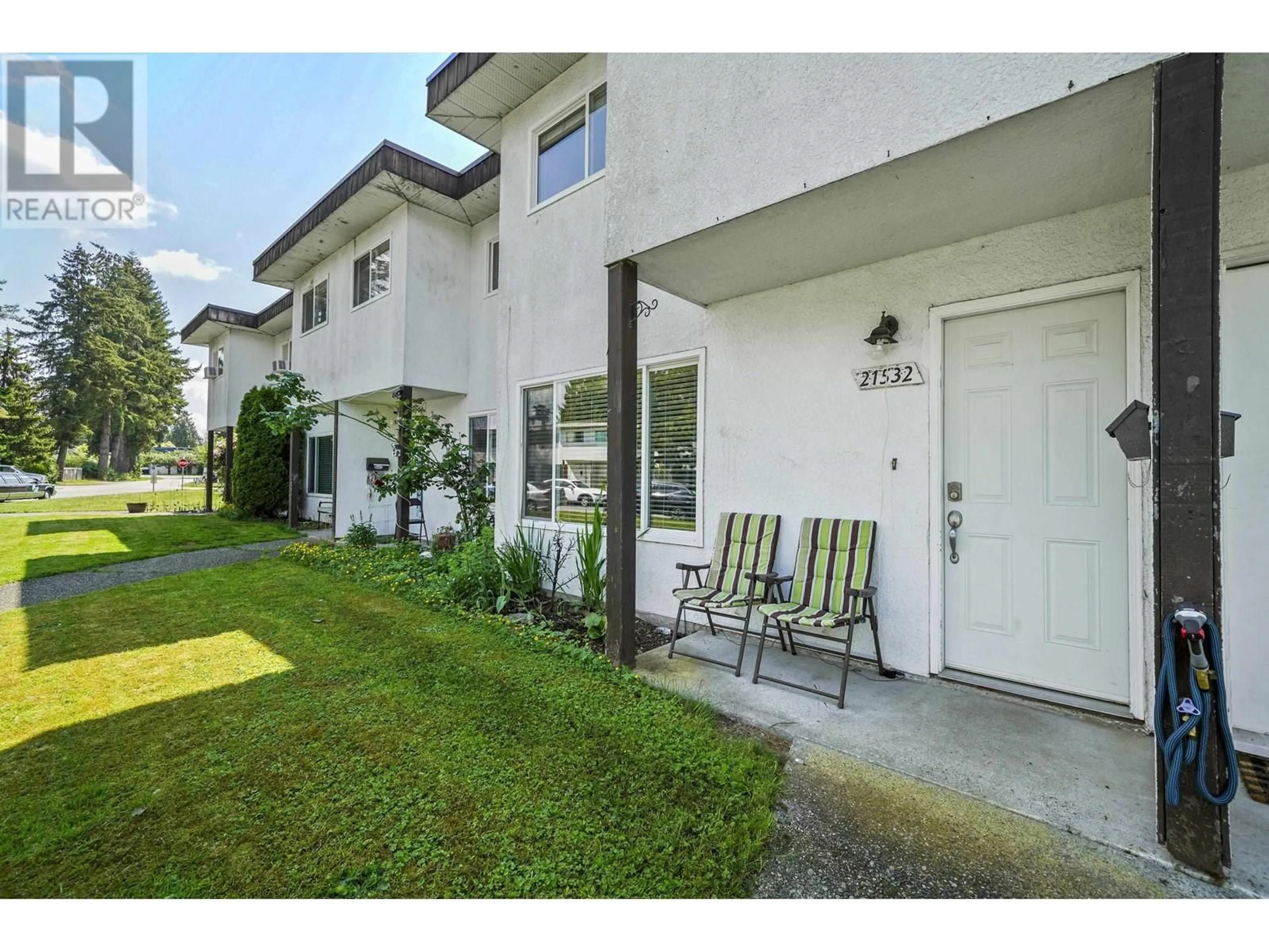 Patio, street for 21532 MAYO PLACE, Maple Ridge British Columbia V2X2K9